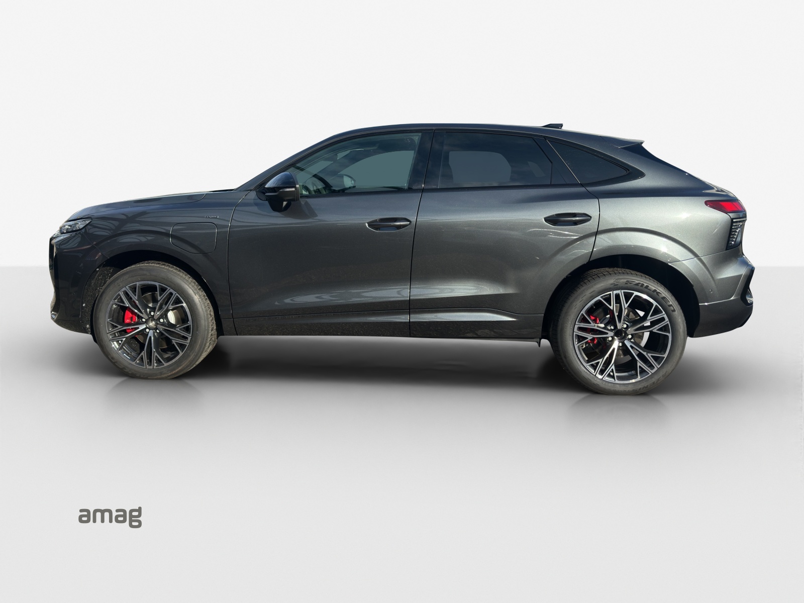 AUDI Q3 Sportback e-hybrid 200 kW S tronig-image-1