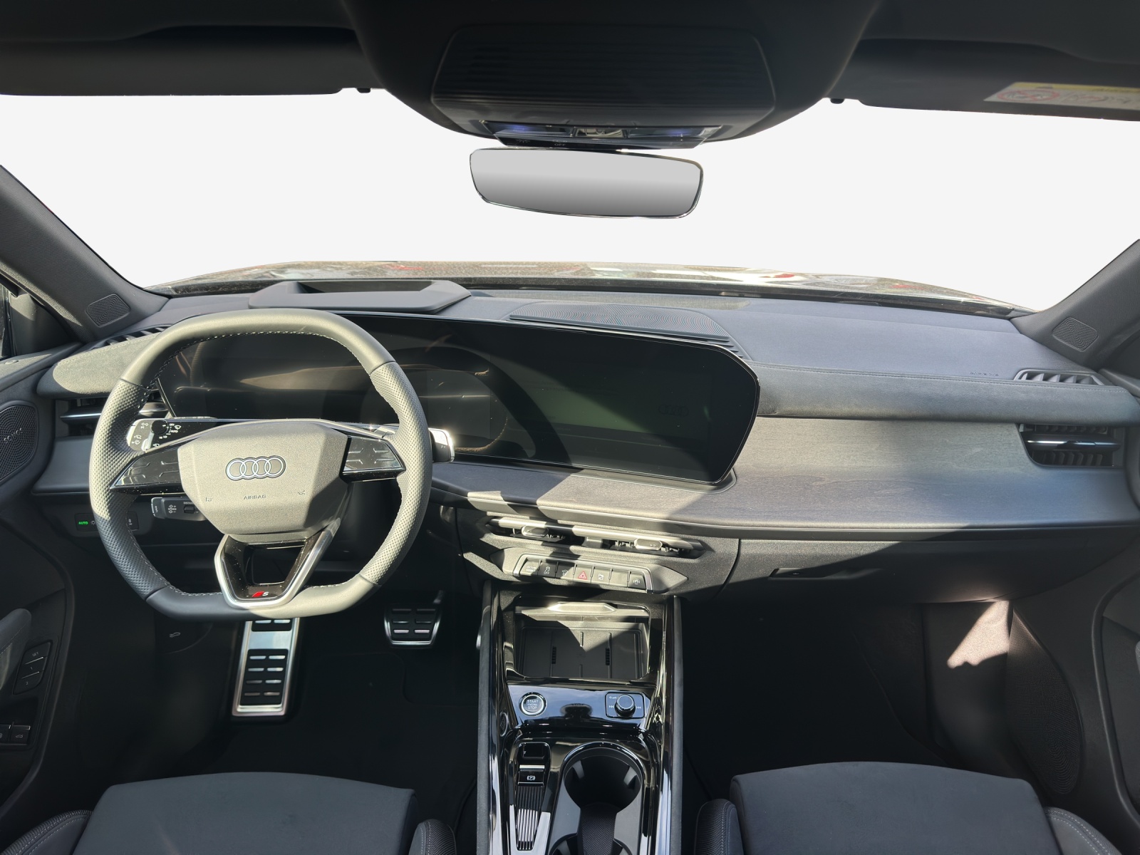 AUDI Q3 Sportback e-hybrid 200 kW S tronig-image-8
