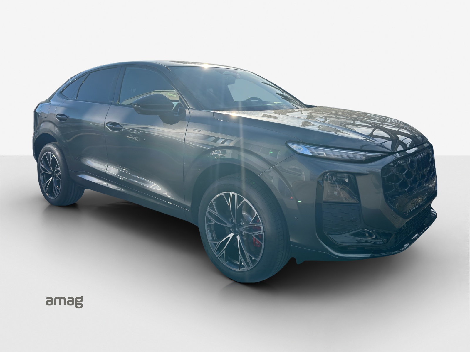 AUDI Q3 Sportback e-hybrid 200 kW S tronig-image-5