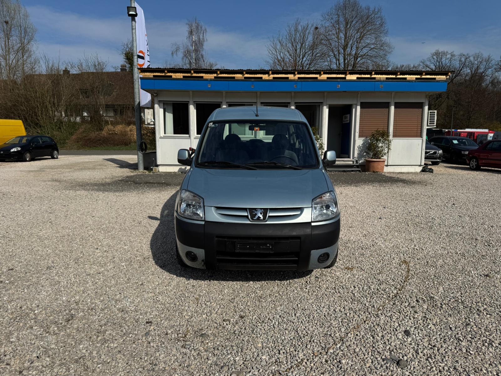 PEUGEOT Partner 1.4 XR
