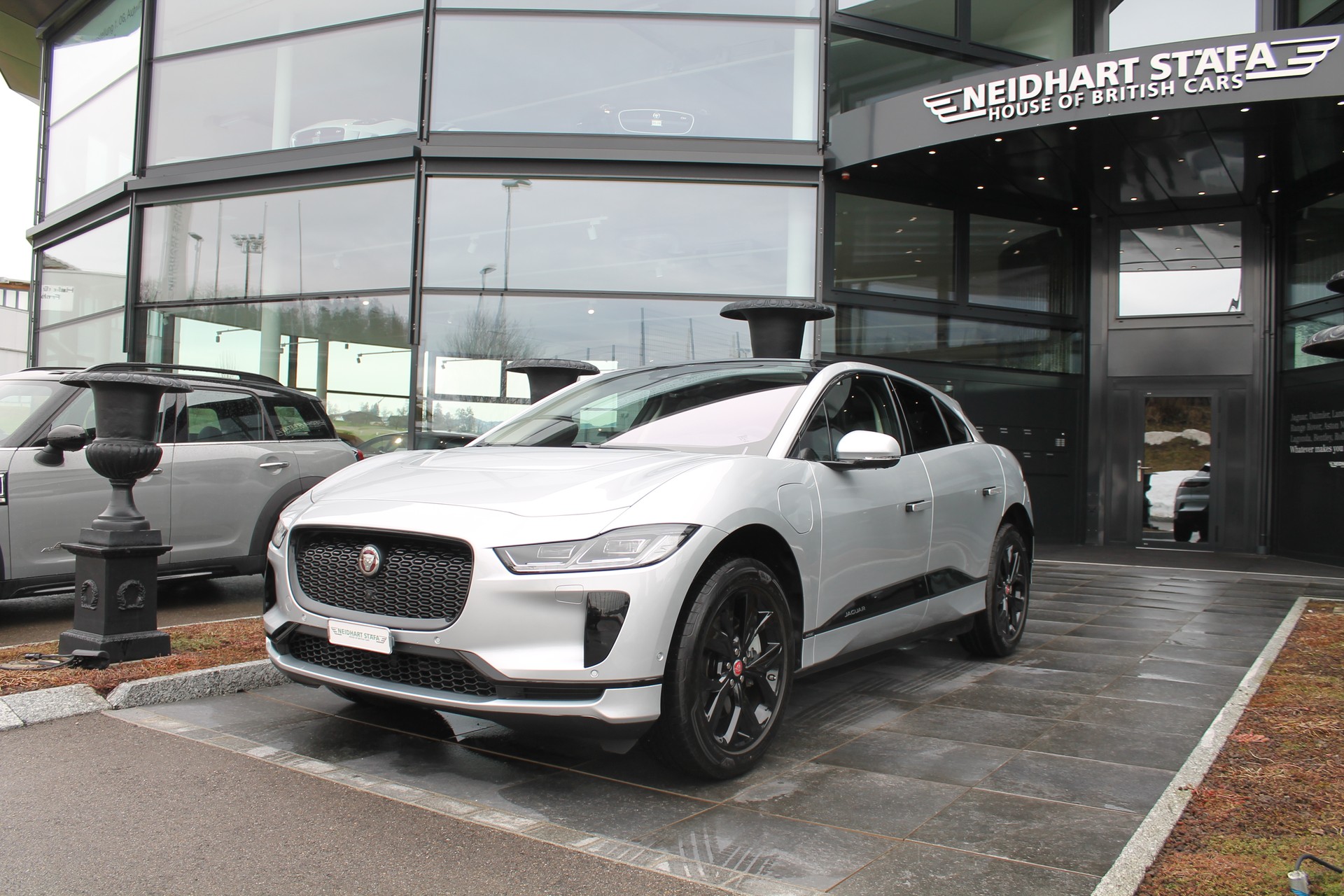 JAGUAR I-Pace EV400 HSE AWD-image-0