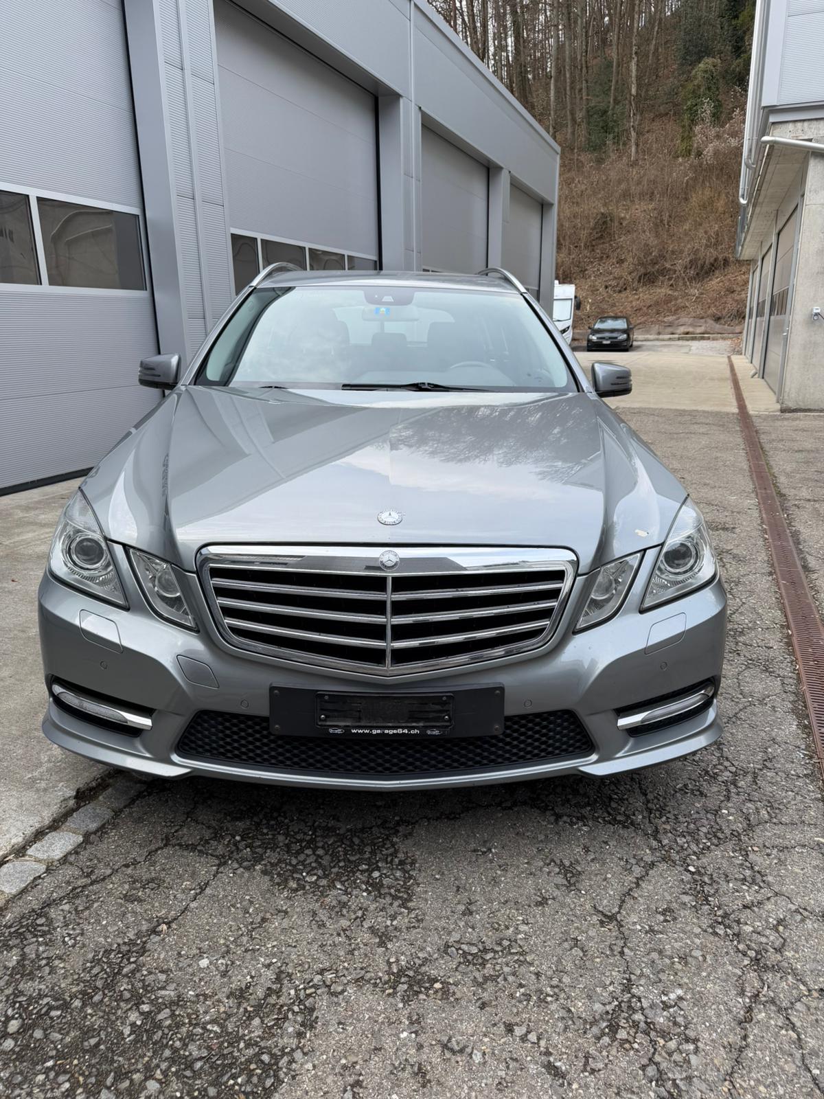 MERCEDES-BENZ E 350 CGI BlueEff. Avantgarde 4Matic 7G-Tronic-image-1