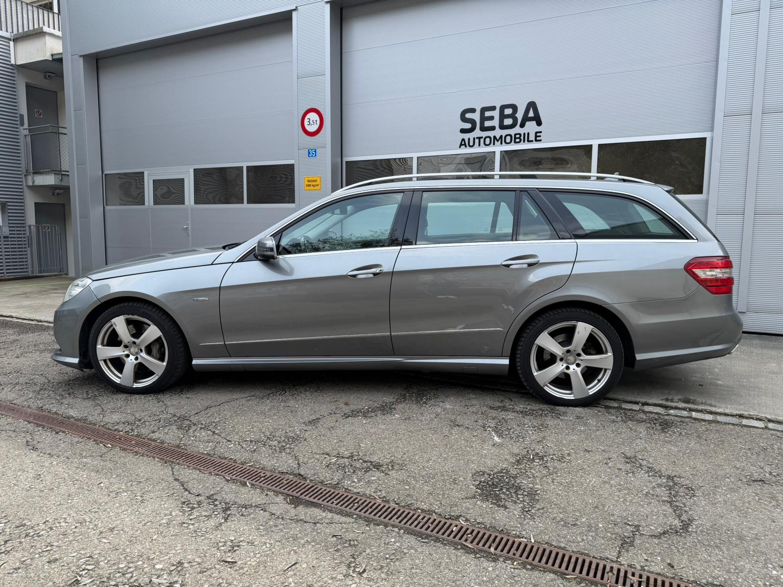 MERCEDES-BENZ E 350 CGI BlueEff. Avantgarde 4Matic 7G-Tronic-image-2