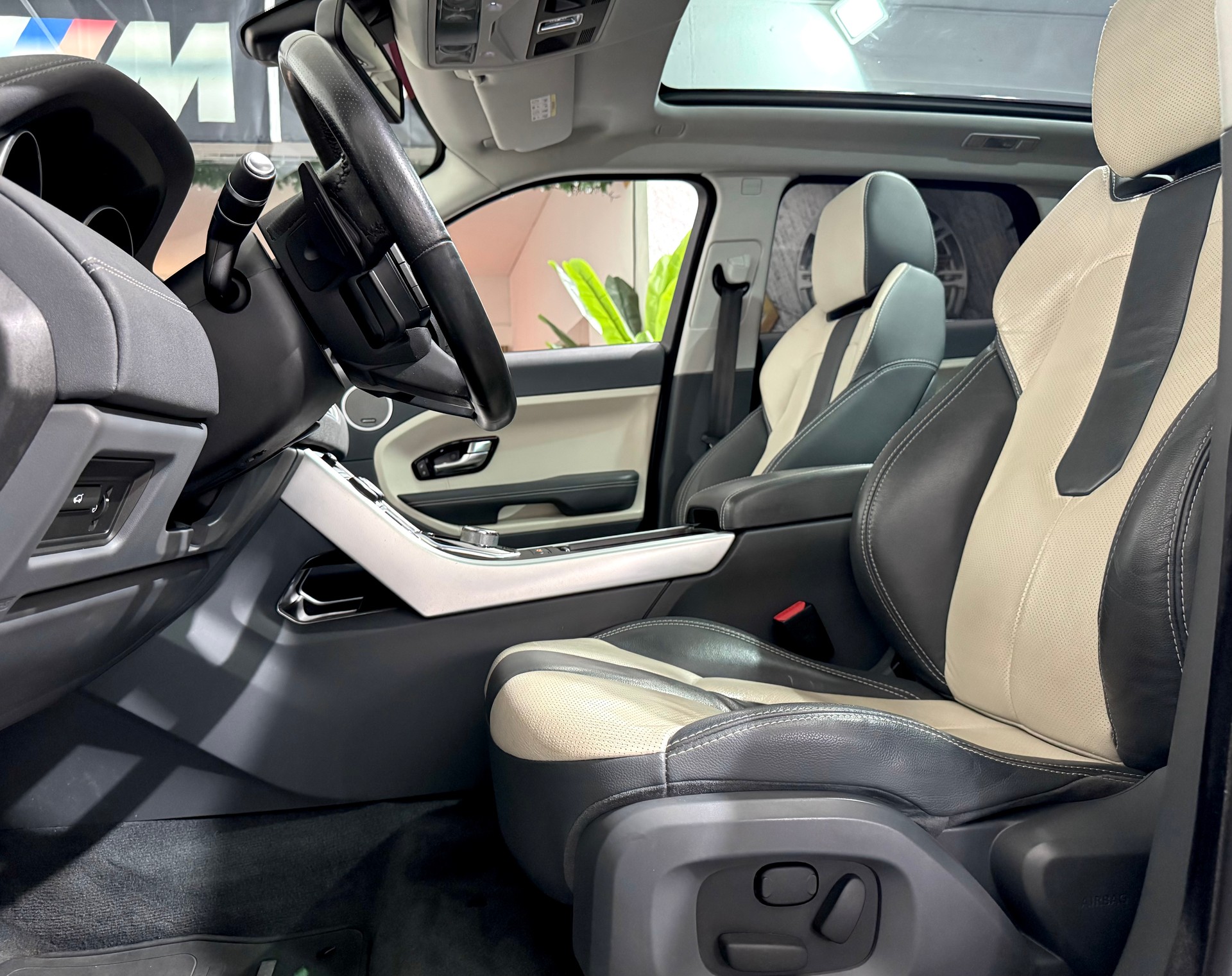 LAND ROVER Range Rover Evoque 2.0 Si4 Dynamic AT6-image-5