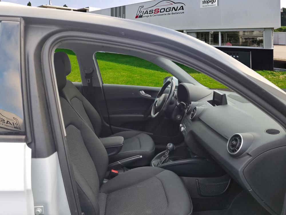 AUDI A1 Sportback 1.4 TFSI COD S-Tronic-image-7