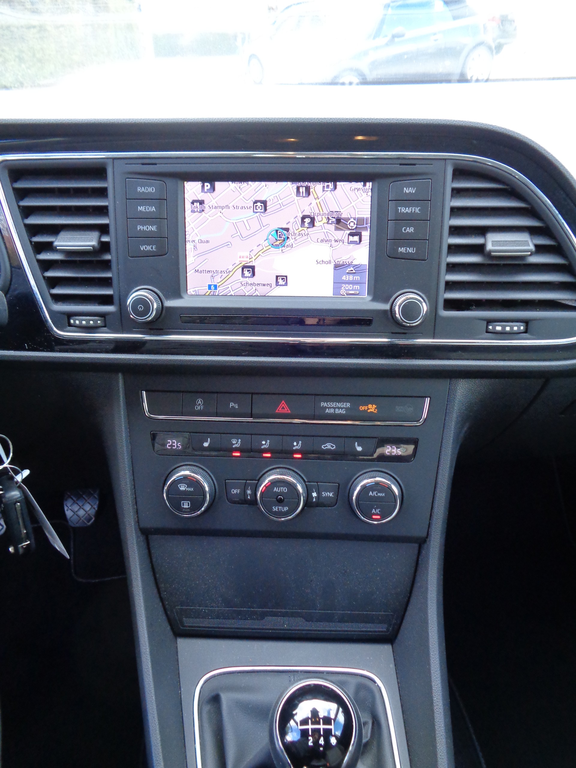 SEAT Leon 1.4 TSI Style-image-10