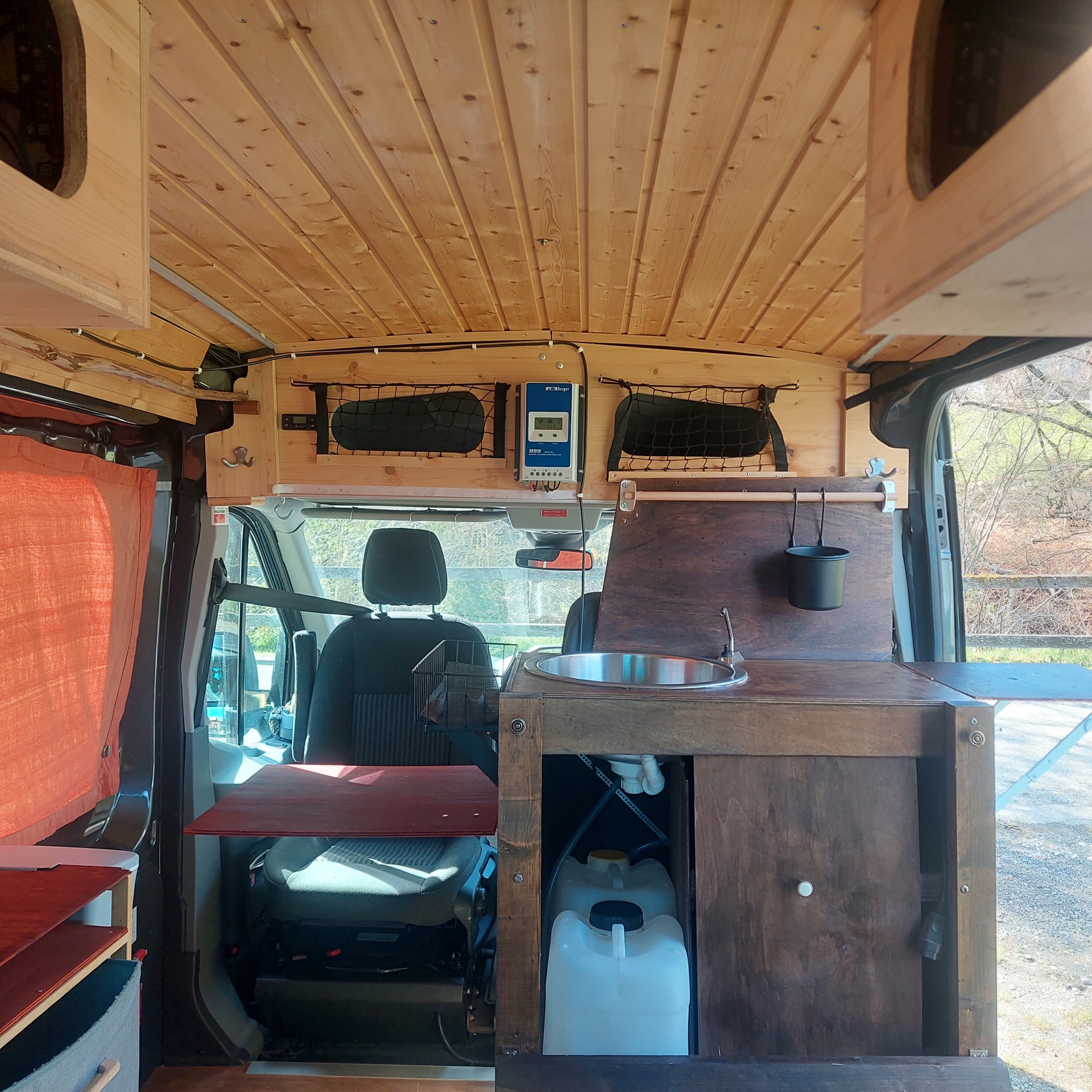 FORD Transit 4*4-image-3