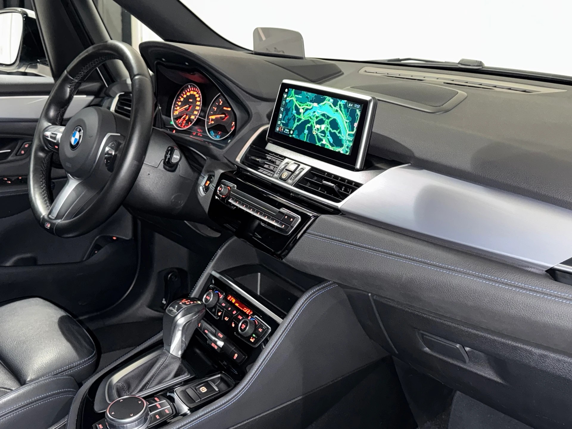 BMW 225xe iPerformance Active Tourer M Sport Aut.-image-10