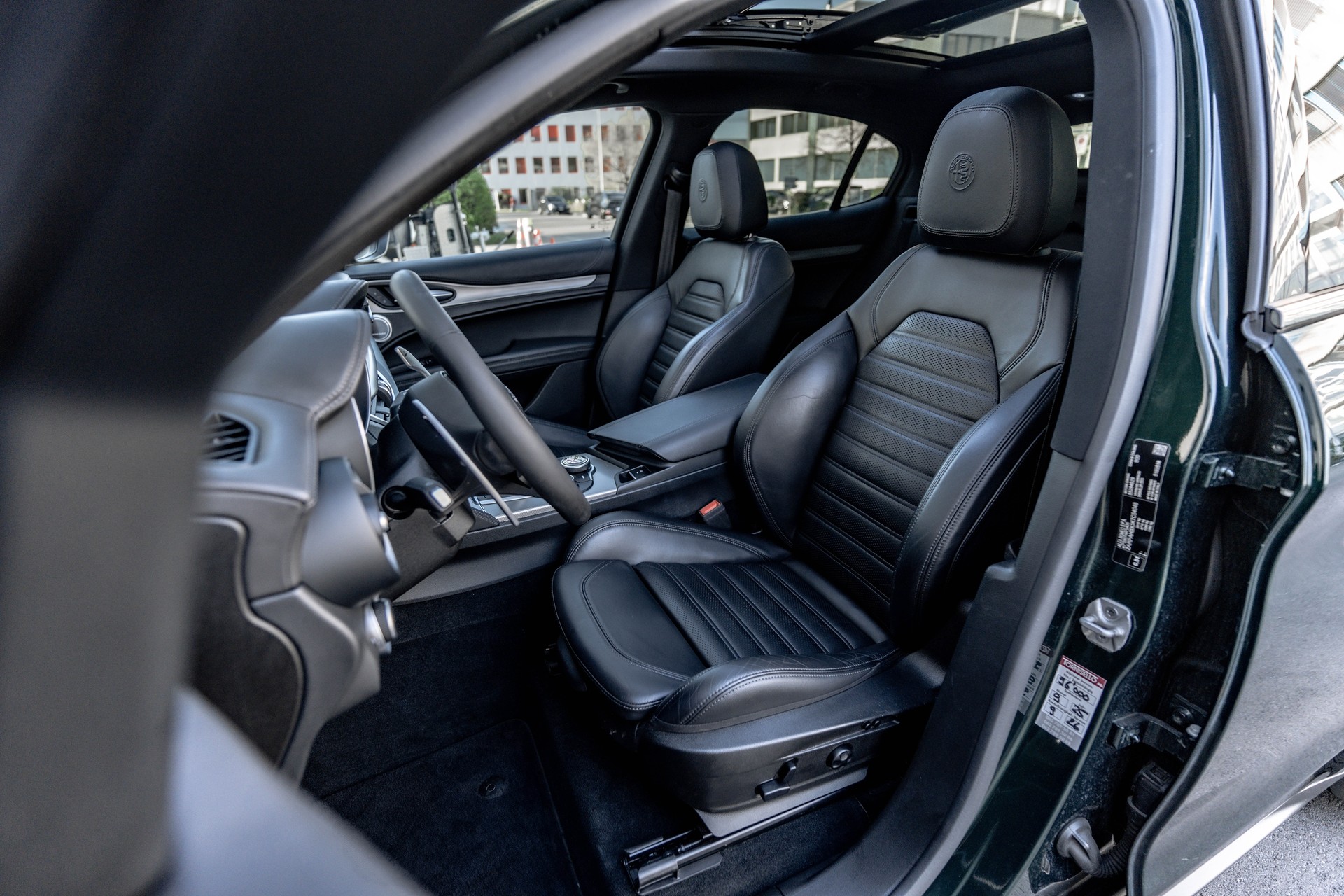 ALFA ROMEO Stelvio 2.2 JTDM Executive Q4 Automatic * FRISCH AB MFK * VOLLAUSSTATTUNG * HARMAN KARDON * WASSERPUMPE & ZAHNRIEMEN ERSETZT *-image-15