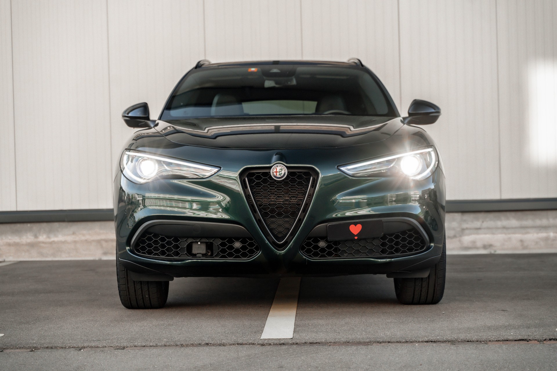 ALFA ROMEO Stelvio 2.2 JTDM Executive Q4 Automatic * FRISCH AB MFK * VOLLAUSSTATTUNG * HARMAN KARDON * WASSERPUMPE & ZAHNRIEMEN ERSETZT *-image-1