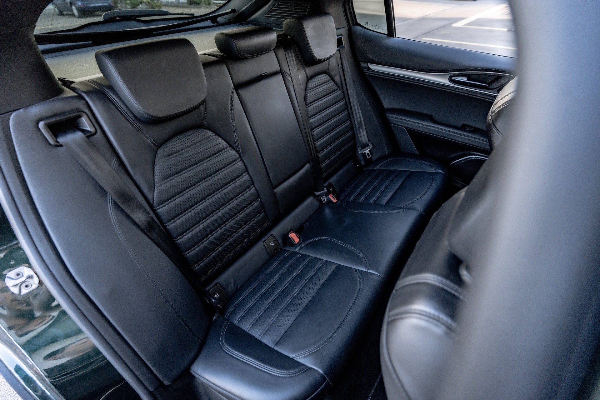 ALFA ROMEO Stelvio 2.2 JTDM Executive Q4 Automatic * FRISCH AB MFK * VOLLAUSSTATTUNG * HARMAN KARDON * WASSERPUMPE & ZAHNRIEMEN ERSETZT *-image-20
