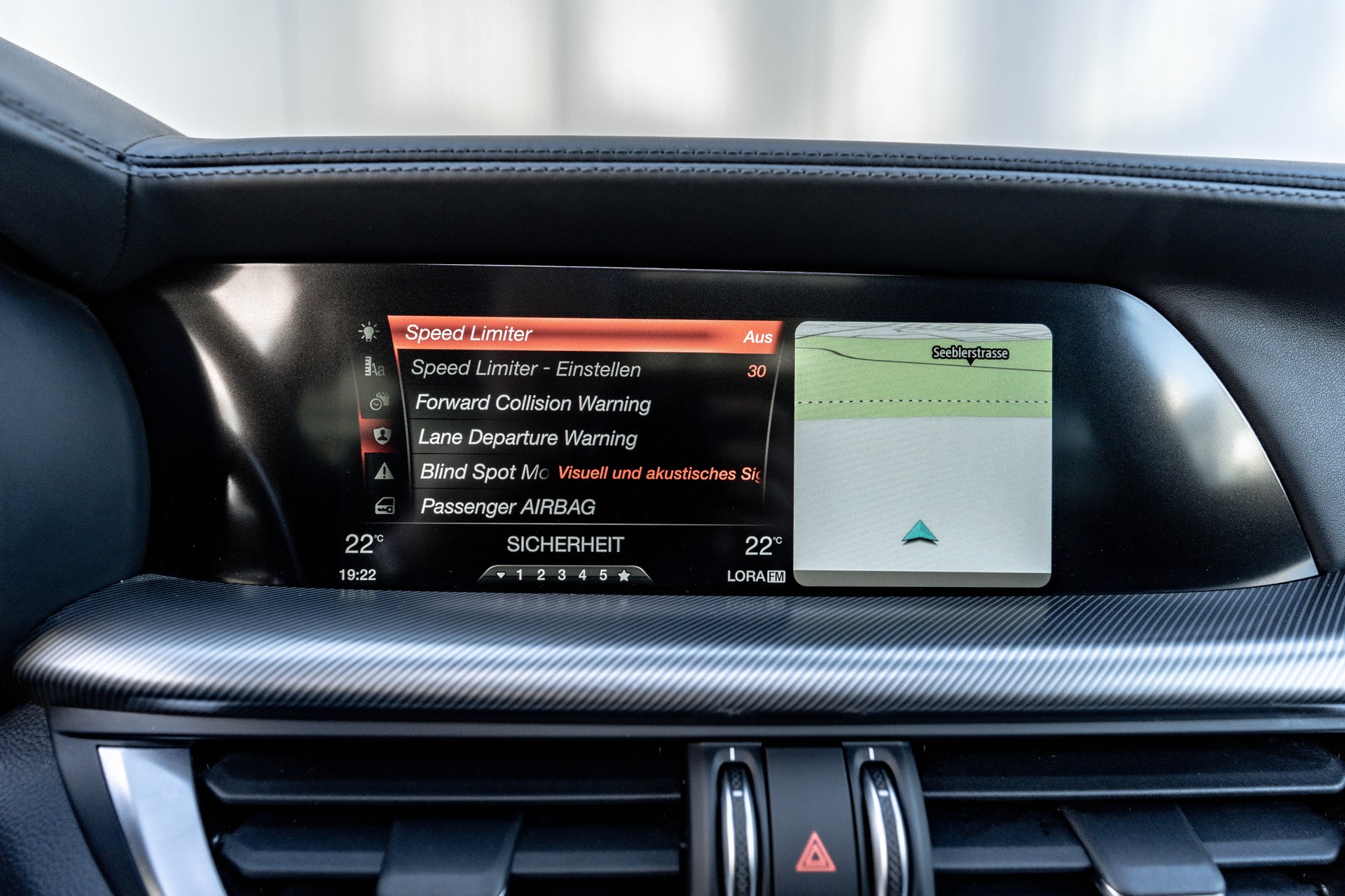 ALFA ROMEO Stelvio 2.2 JTDM Executive Q4 Automatic * FRISCH AB MFK * VOLLAUSSTATTUNG * HARMAN KARDON * WASSERPUMPE & ZAHNRIEMEN ERSETZT *-image-24