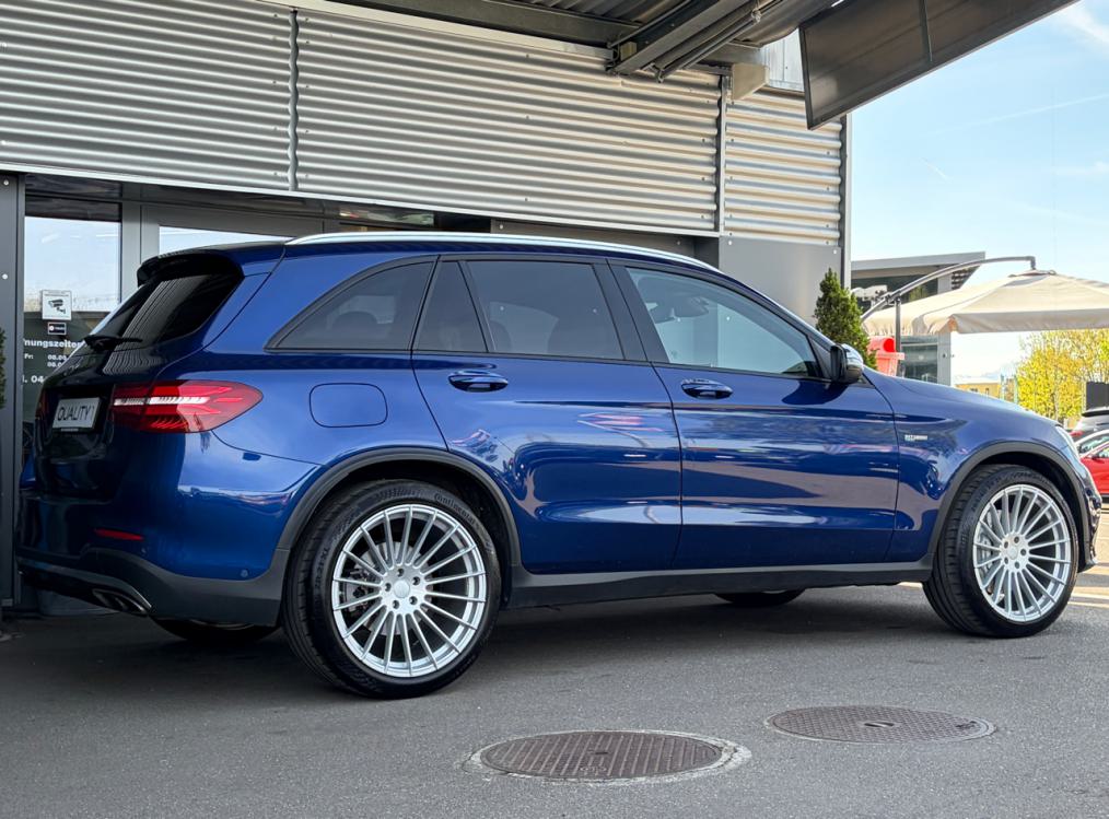 MERCEDES-BENZ GLC 43 AMG 4Matic-image-2