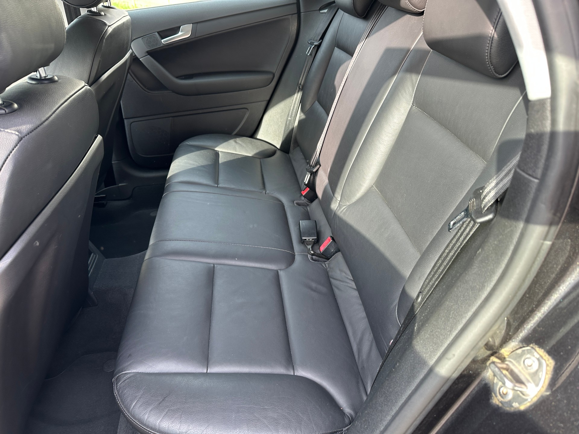 AUDI A3 Sportback 1.4 Turbo FSI Ambition-image-10