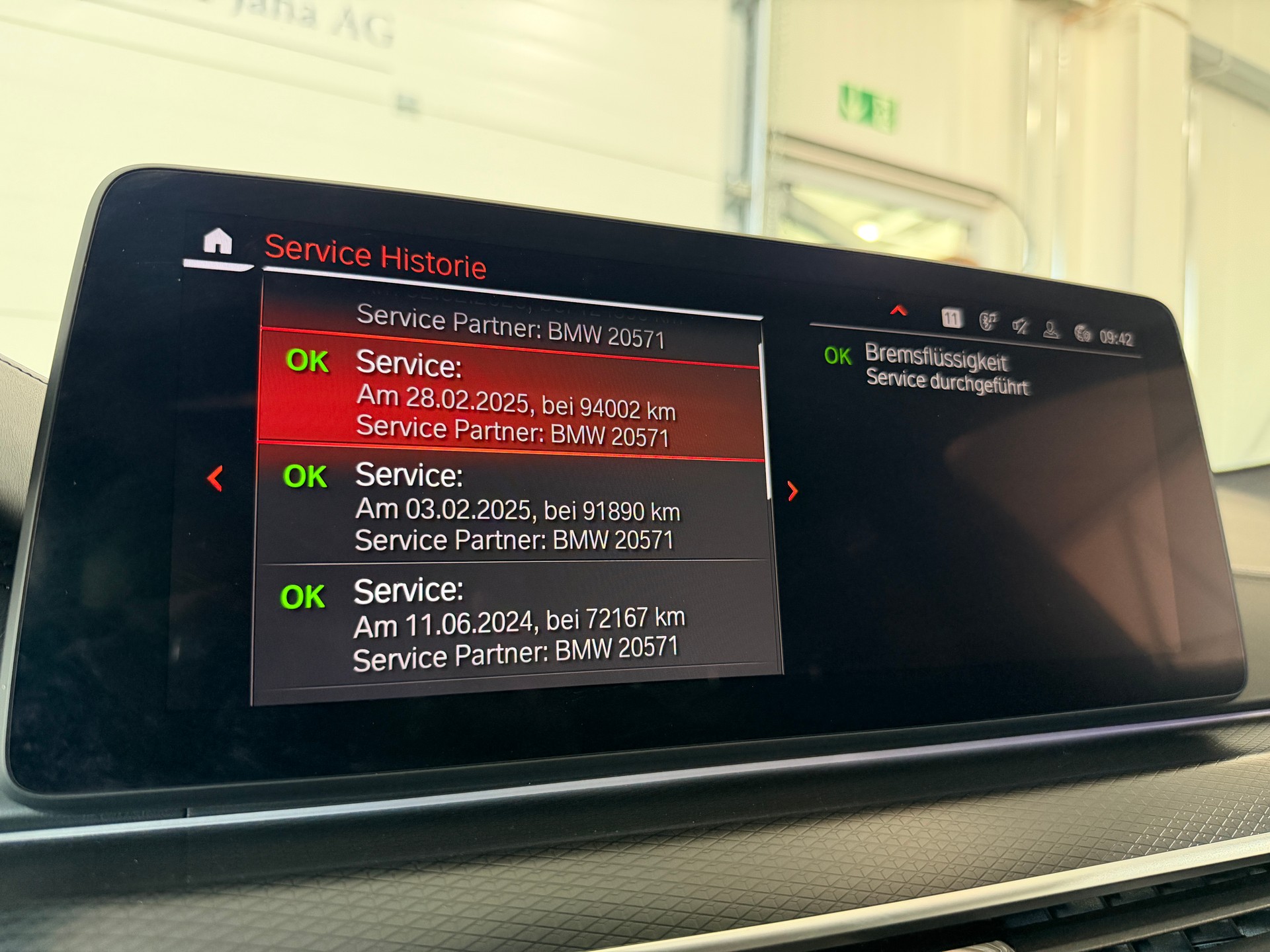 BMW 540d xDrive 48V Touring Pure M Sport Steptronic-image-16