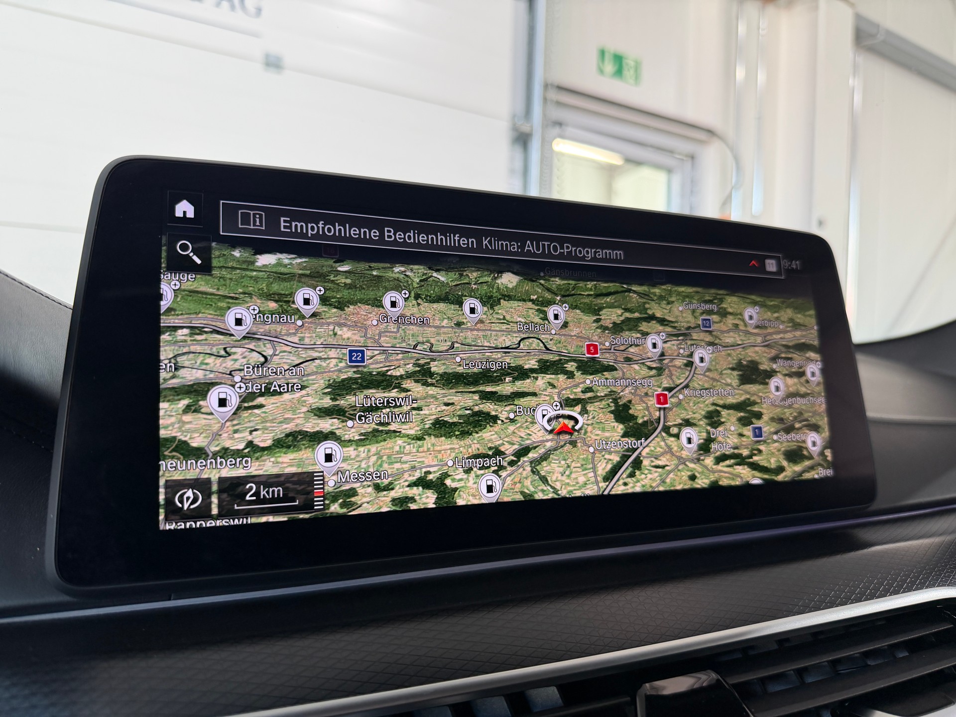 BMW 540d xDrive 48V Touring Pure M Sport Steptronic-image-13