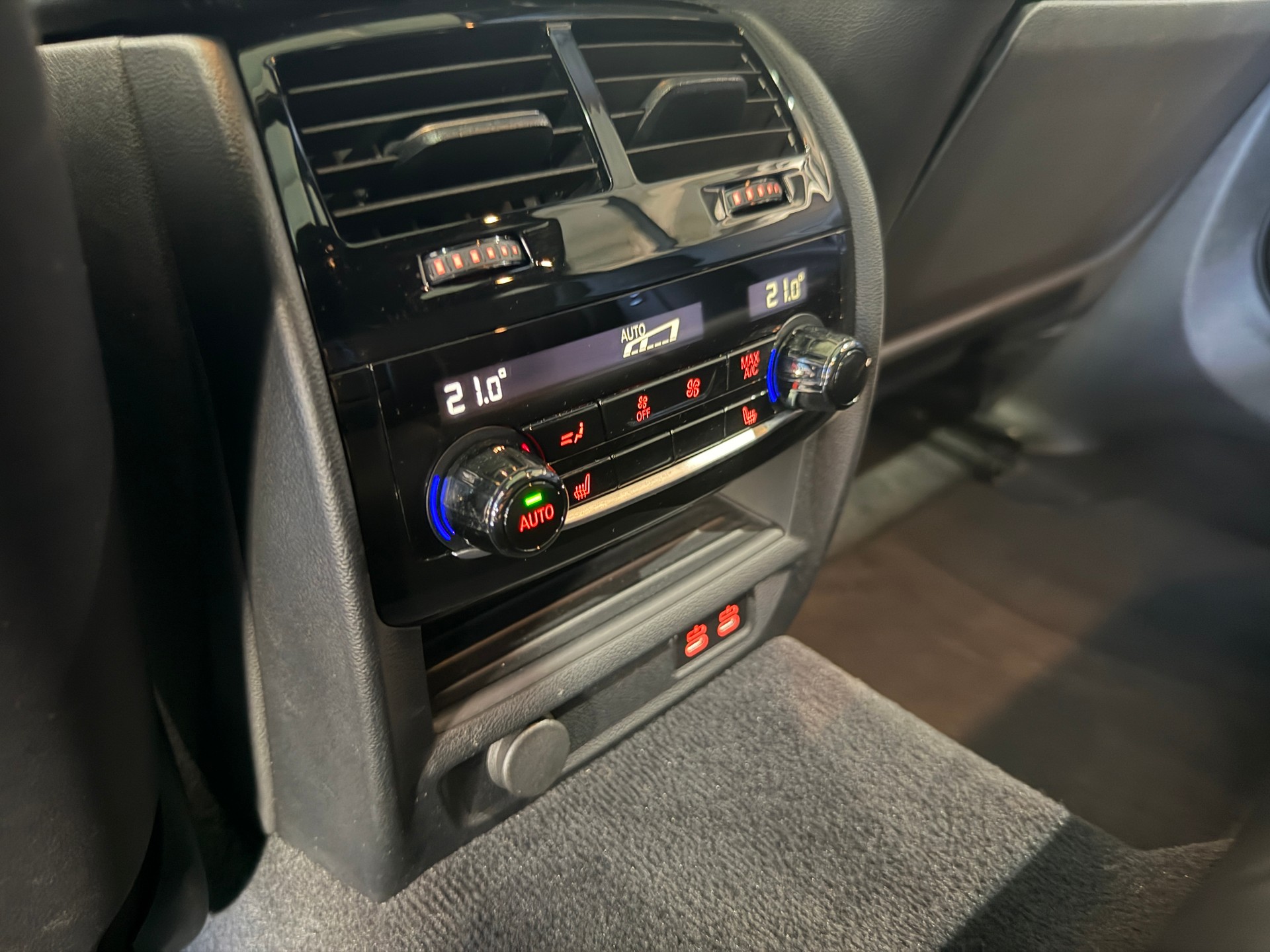 BMW 540d xDrive 48V Touring Pure M Sport Steptronic-image-23