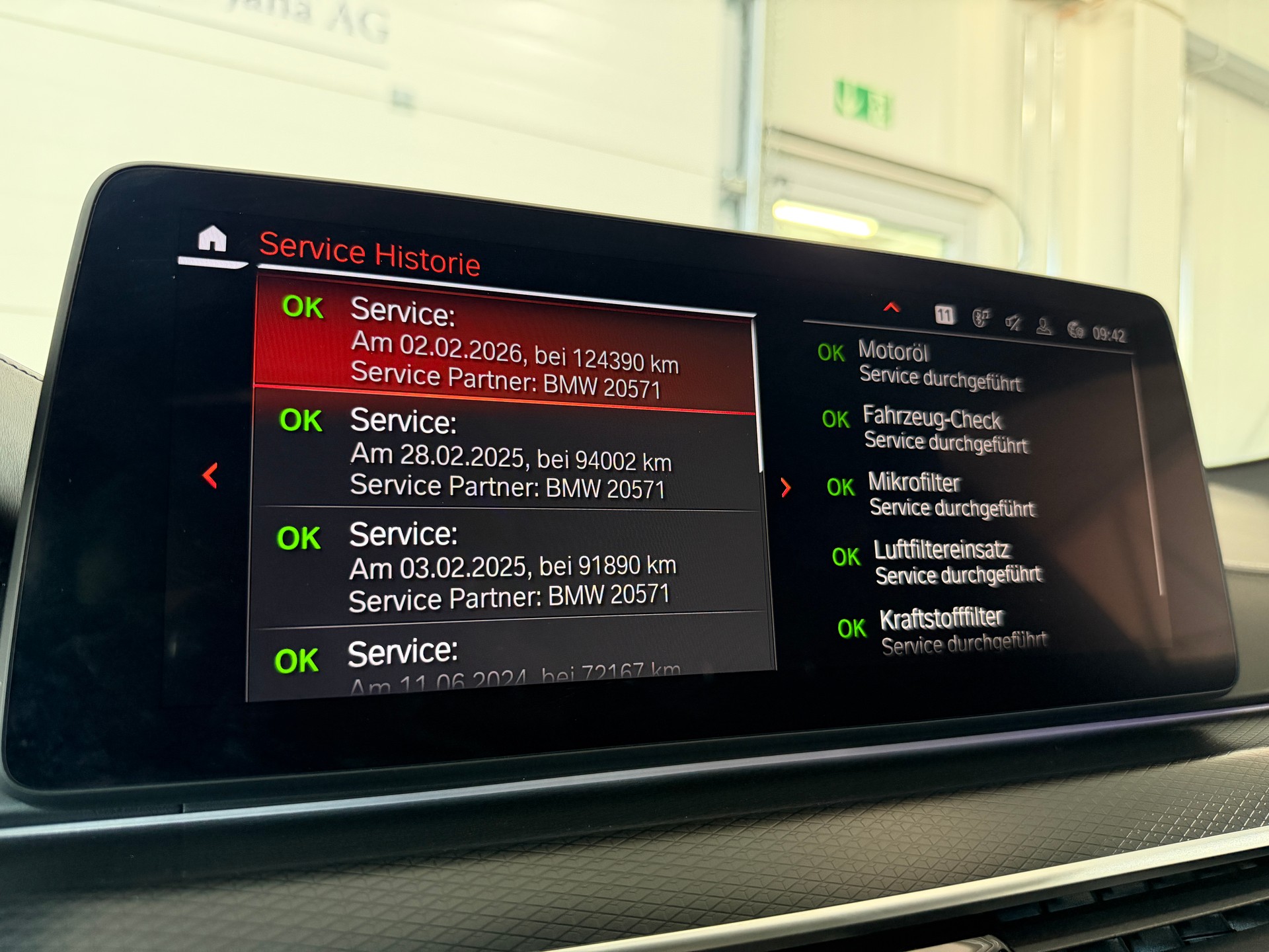 BMW 540d xDrive 48V Touring Pure M Sport Steptronic-image-17