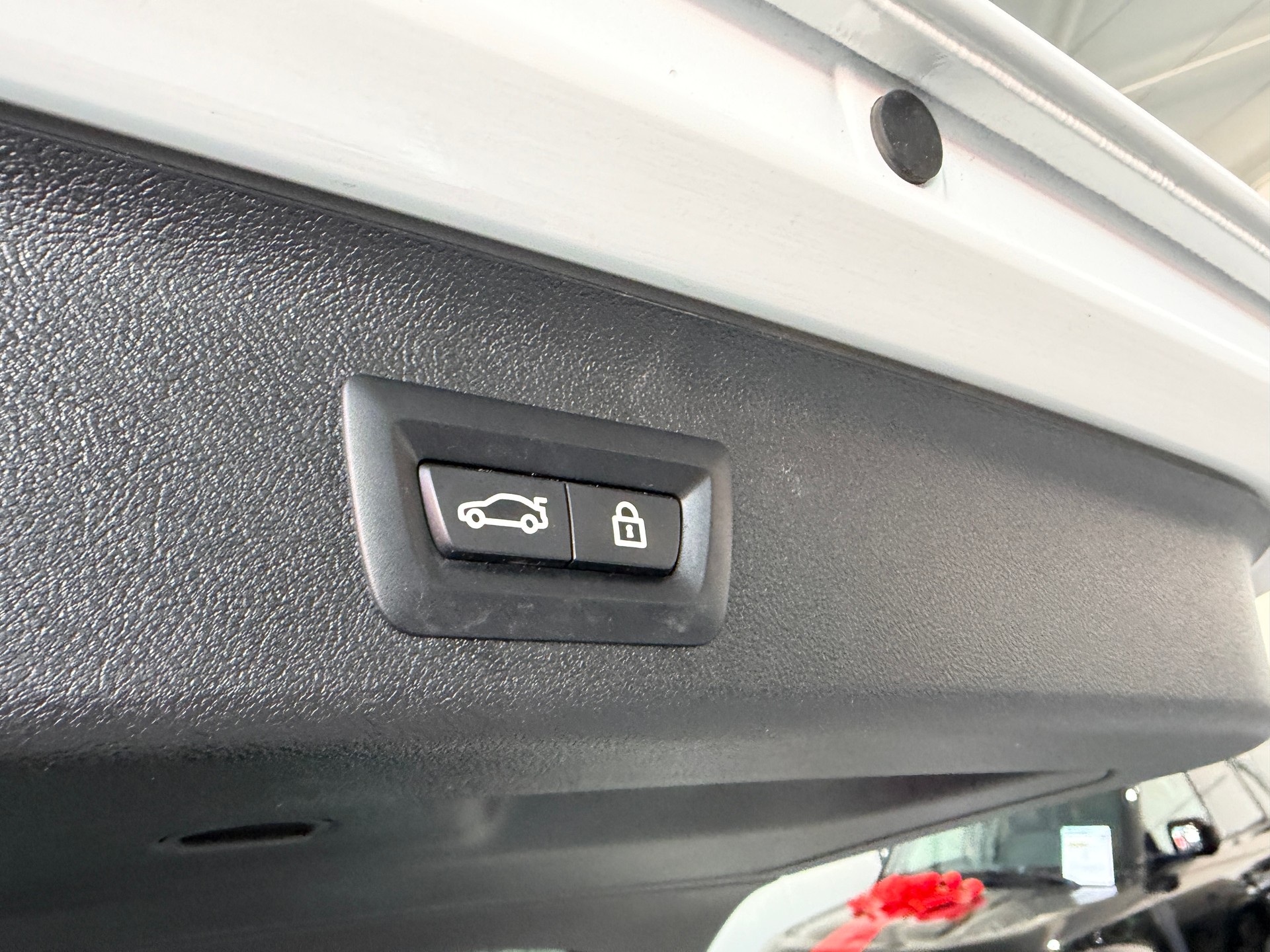 BMW 540d xDrive 48V Touring Pure M Sport Steptronic-image-25