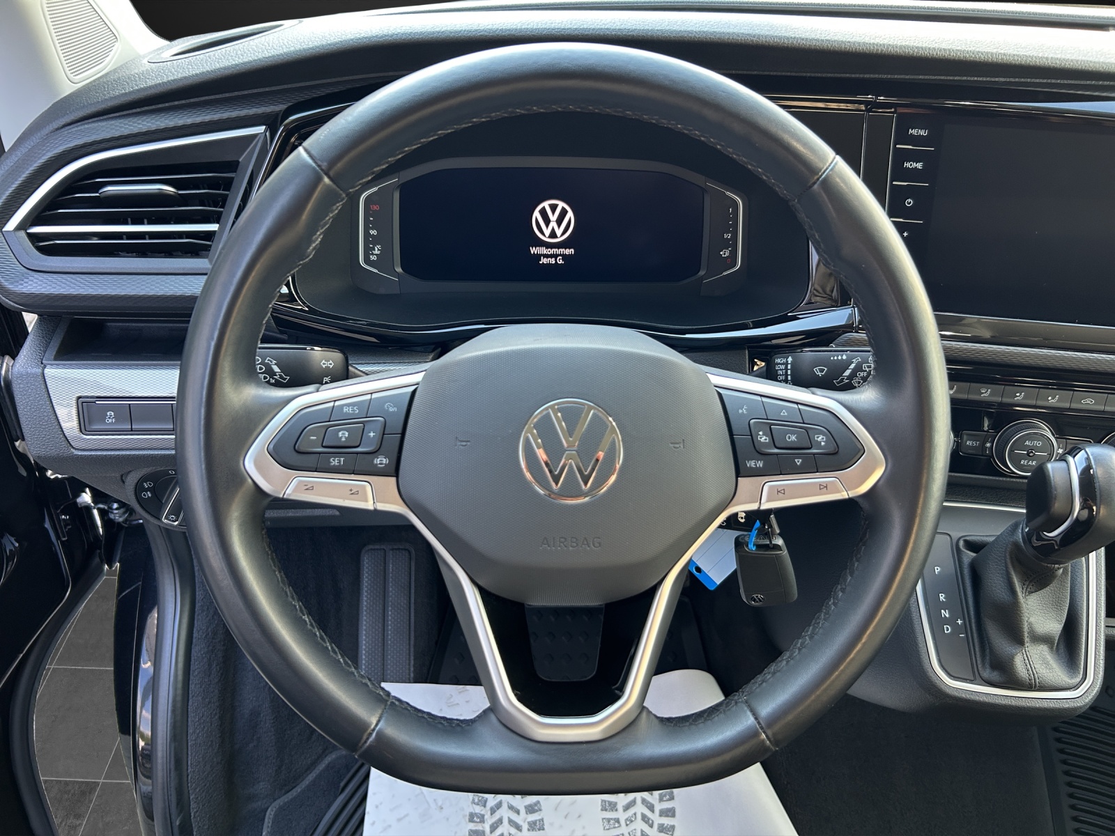 VW T6.1 Multivan 2.0 Bi-TDI Highline 4Motion DSG-image-8