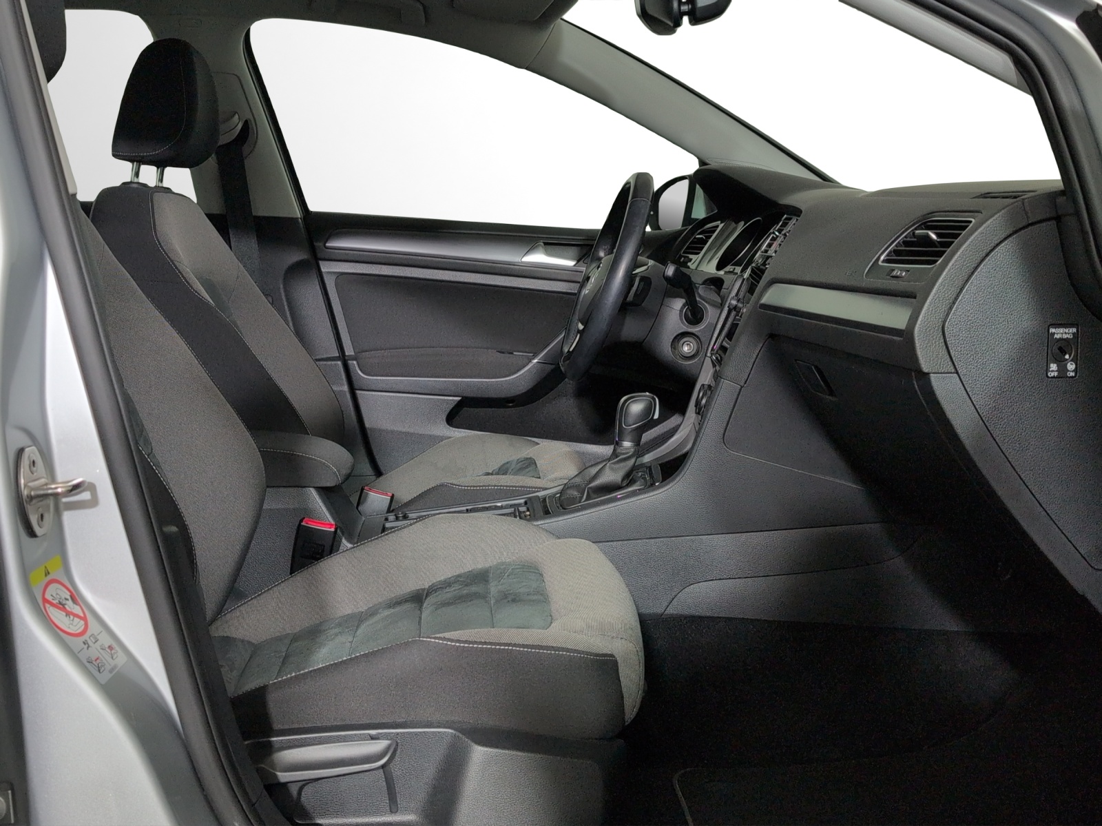 VW Golf 1.5 TSI EVO Comfortline DSG-image-6