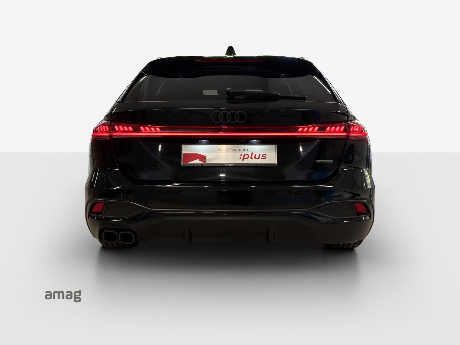 AUDI A5 Avant TDI quattro 150 kW S tronic-image-3
