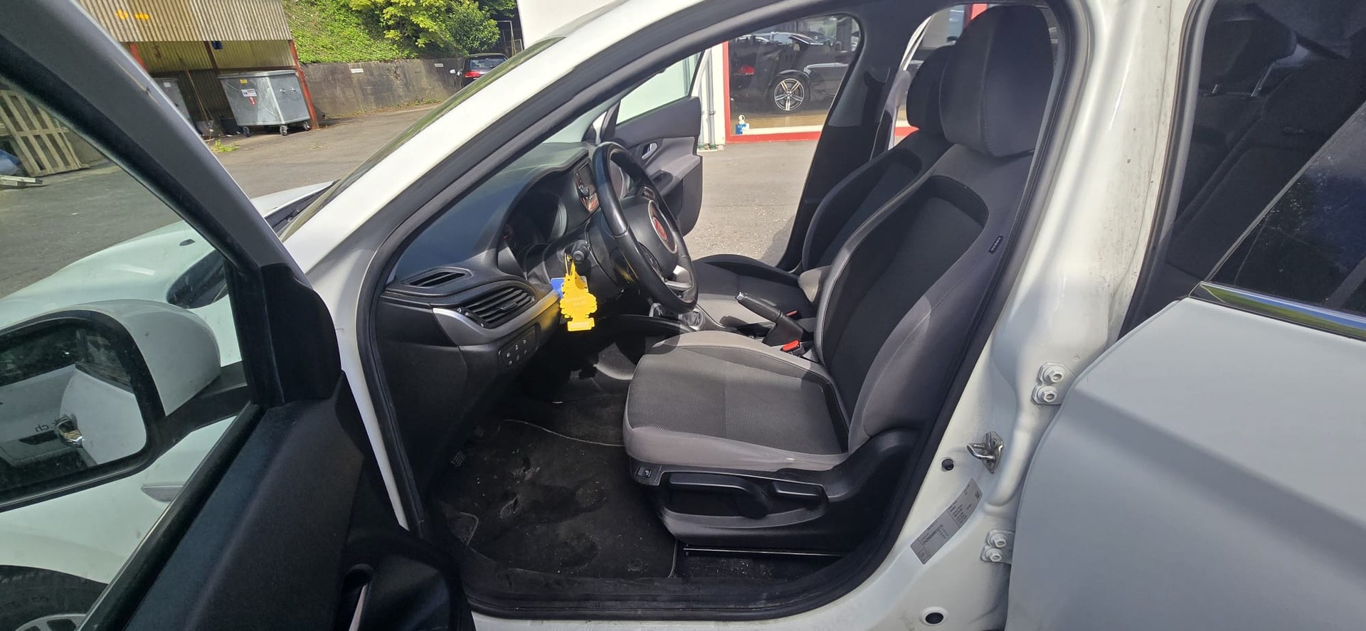 FIAT Tipo 1.6 MJ Opening Edition +-image-10