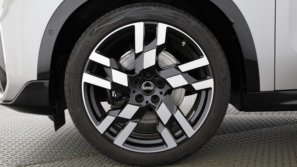 MINI Countryman S ALL4-image-7