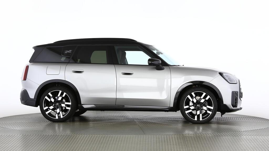 MINI Countryman S ALL4-image-1