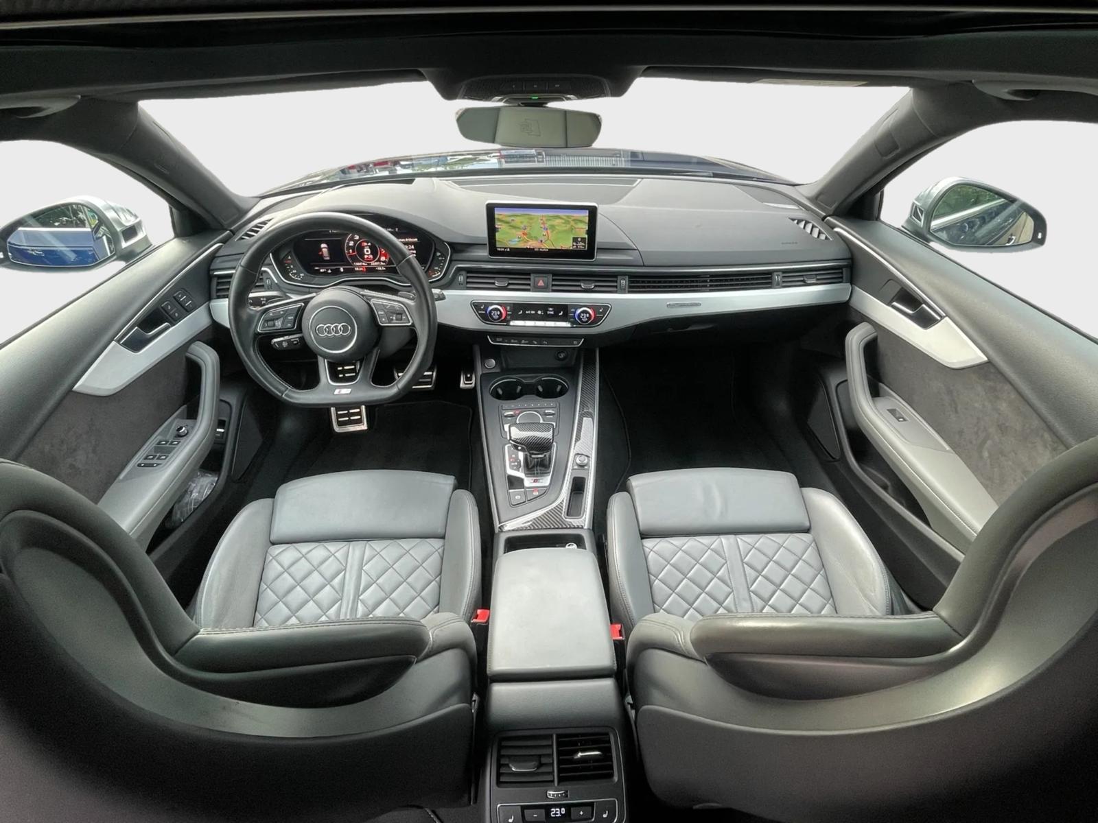 AUDI S4 Avant 3.0 TFSI quattro tiptronic-image-9