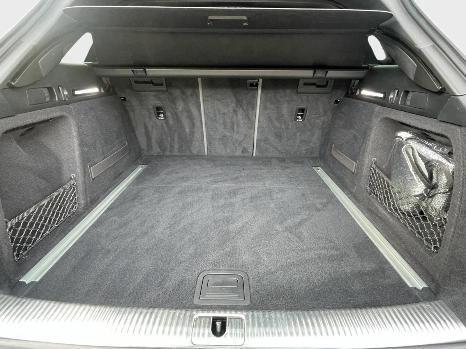 AUDI S4 Avant 3.0 TFSI quattro tiptronic-image-12
