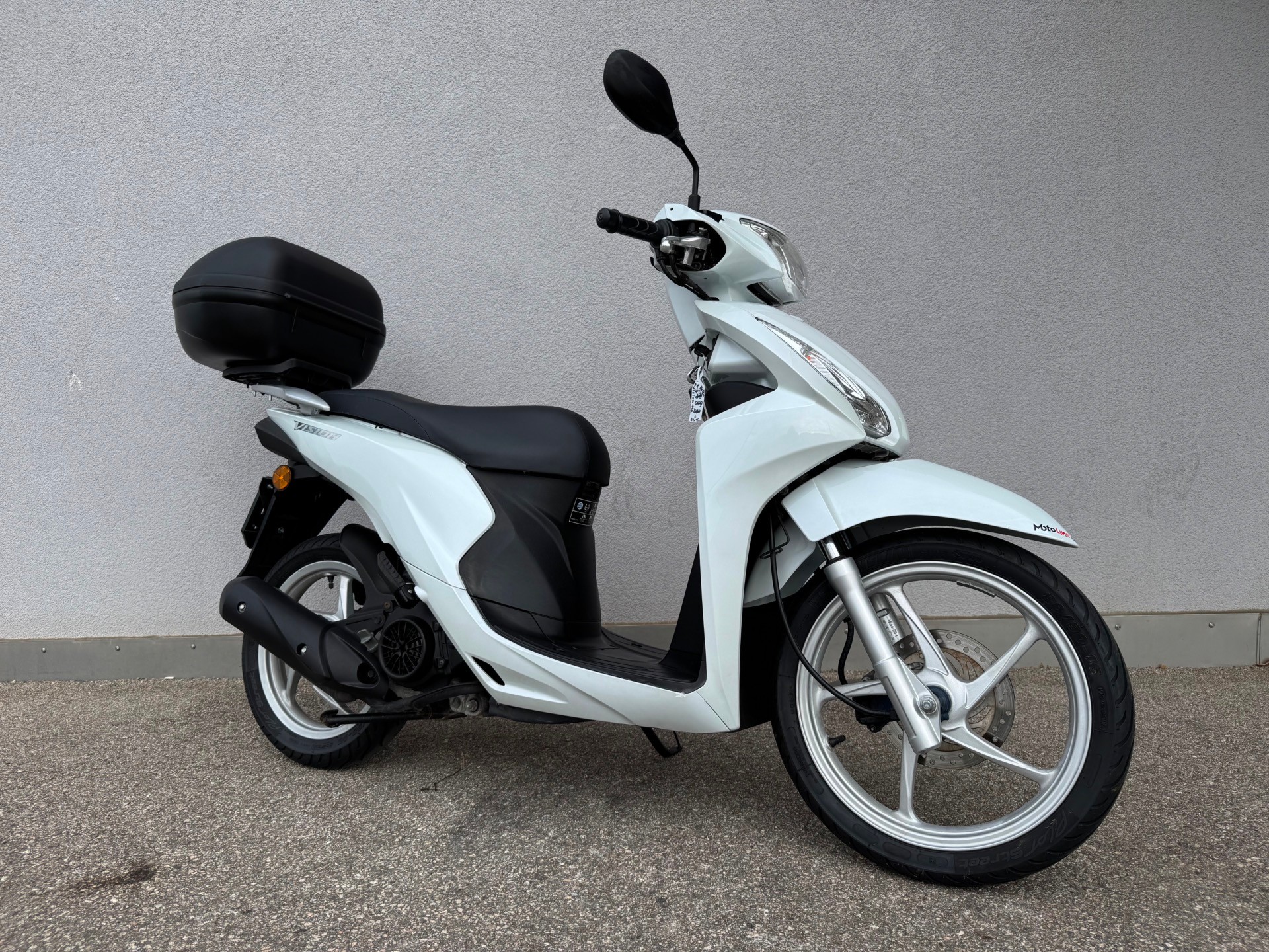 HONDA NSC Vision 110 16''-showroom-element-1