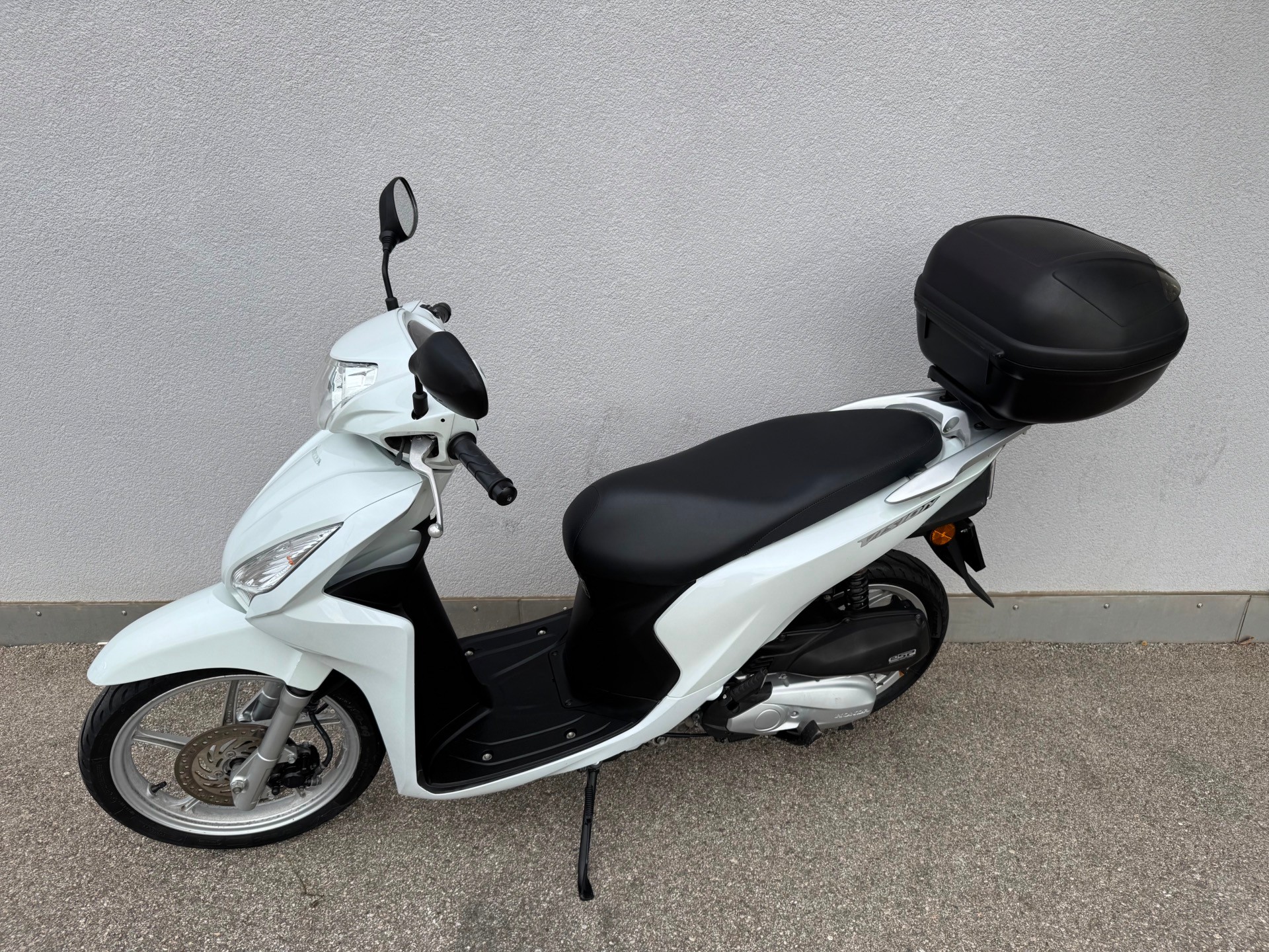 HONDA NSC Vision 110 16''-showroom-element-3