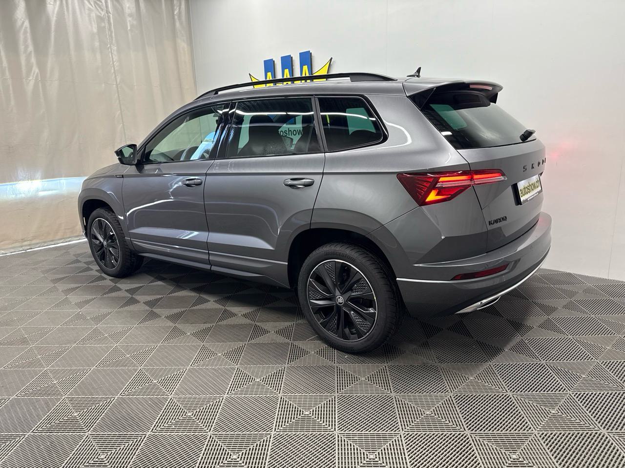 SKODA Karoq 1.5 TSI SportLine DSG-image-1