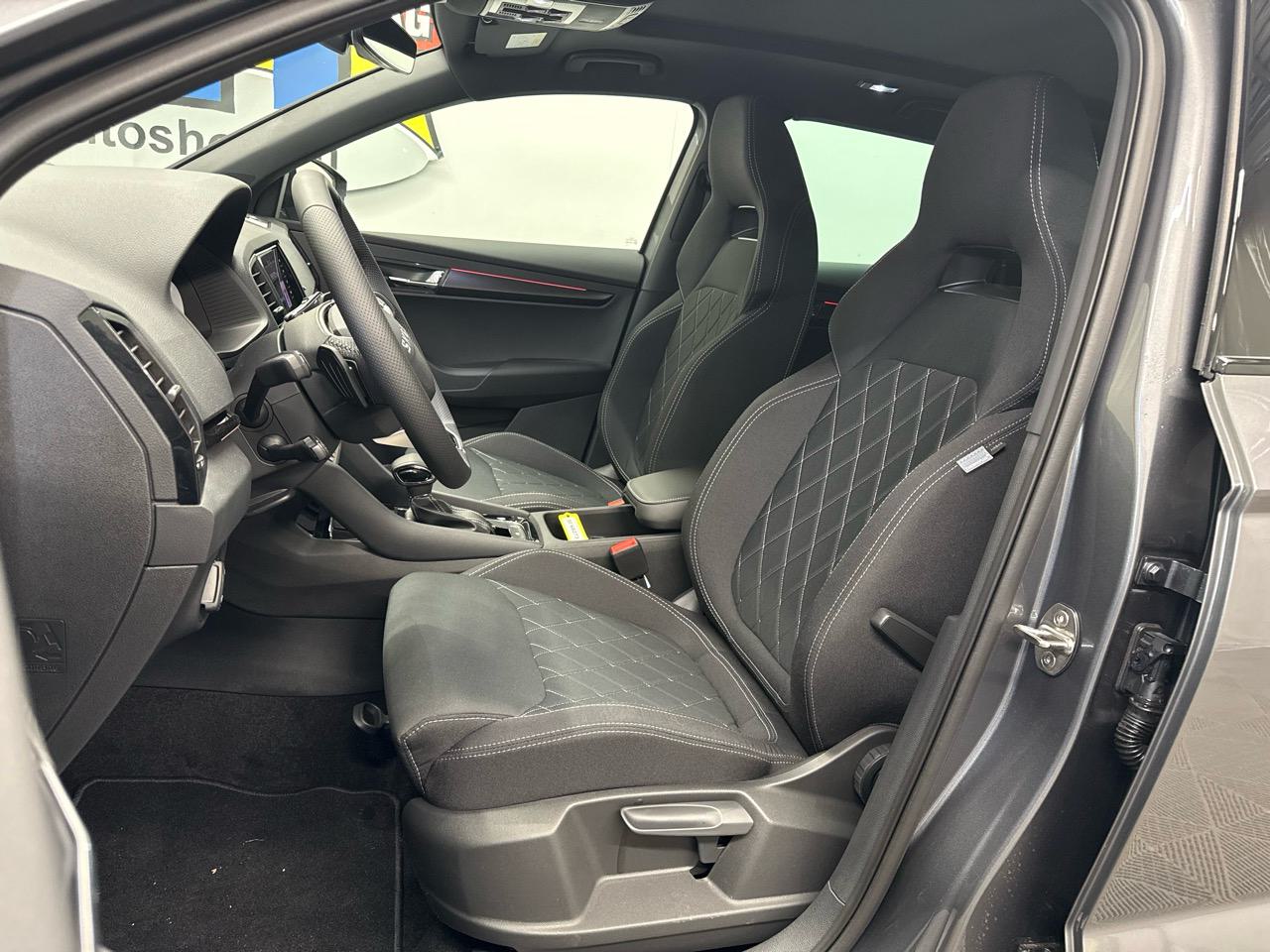 SKODA Karoq 1.5 TSI SportLine DSG-image-3