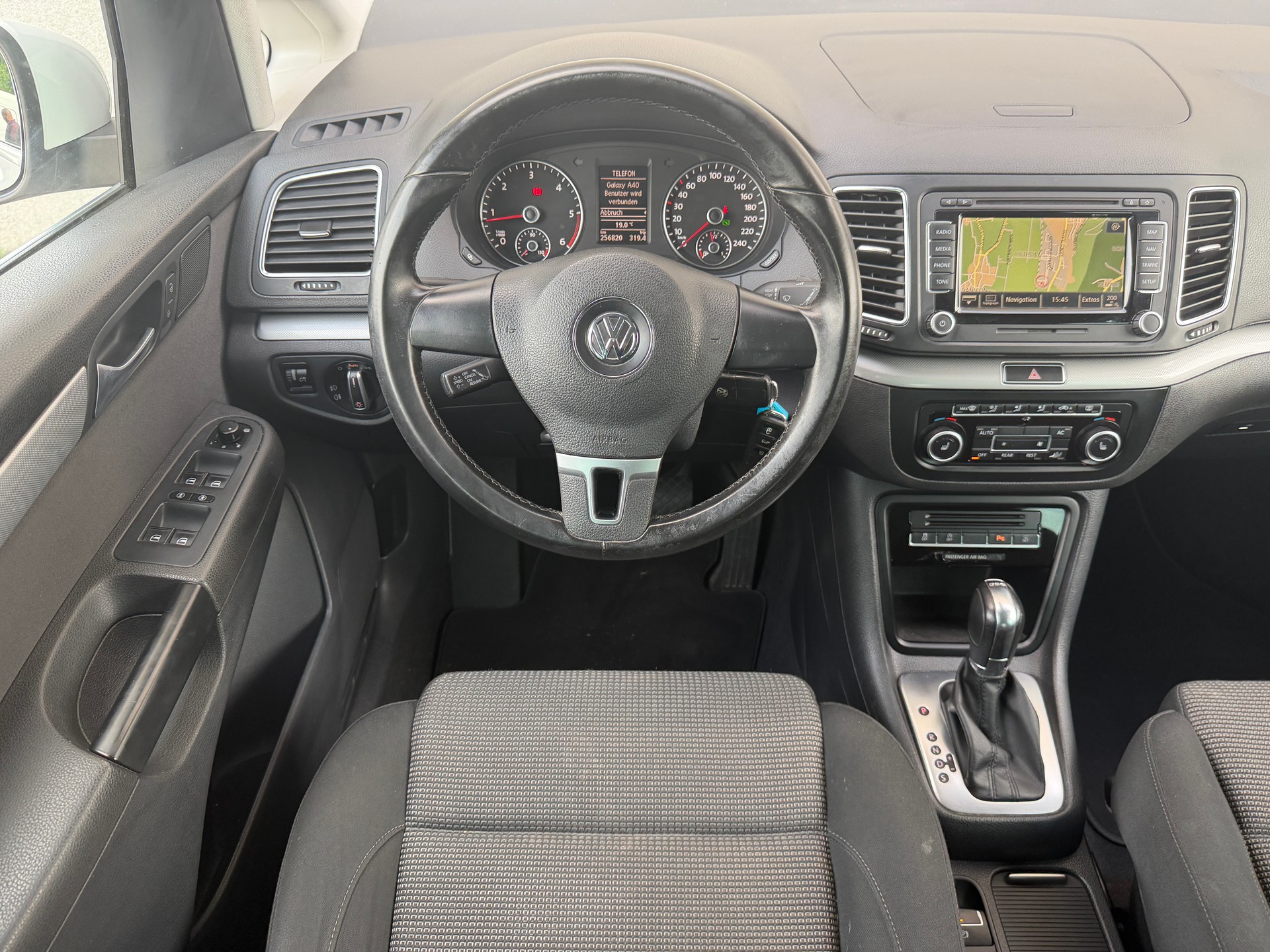 VW Sharan 2.0 TDI BlueMotion Technology Comfortline-image-11