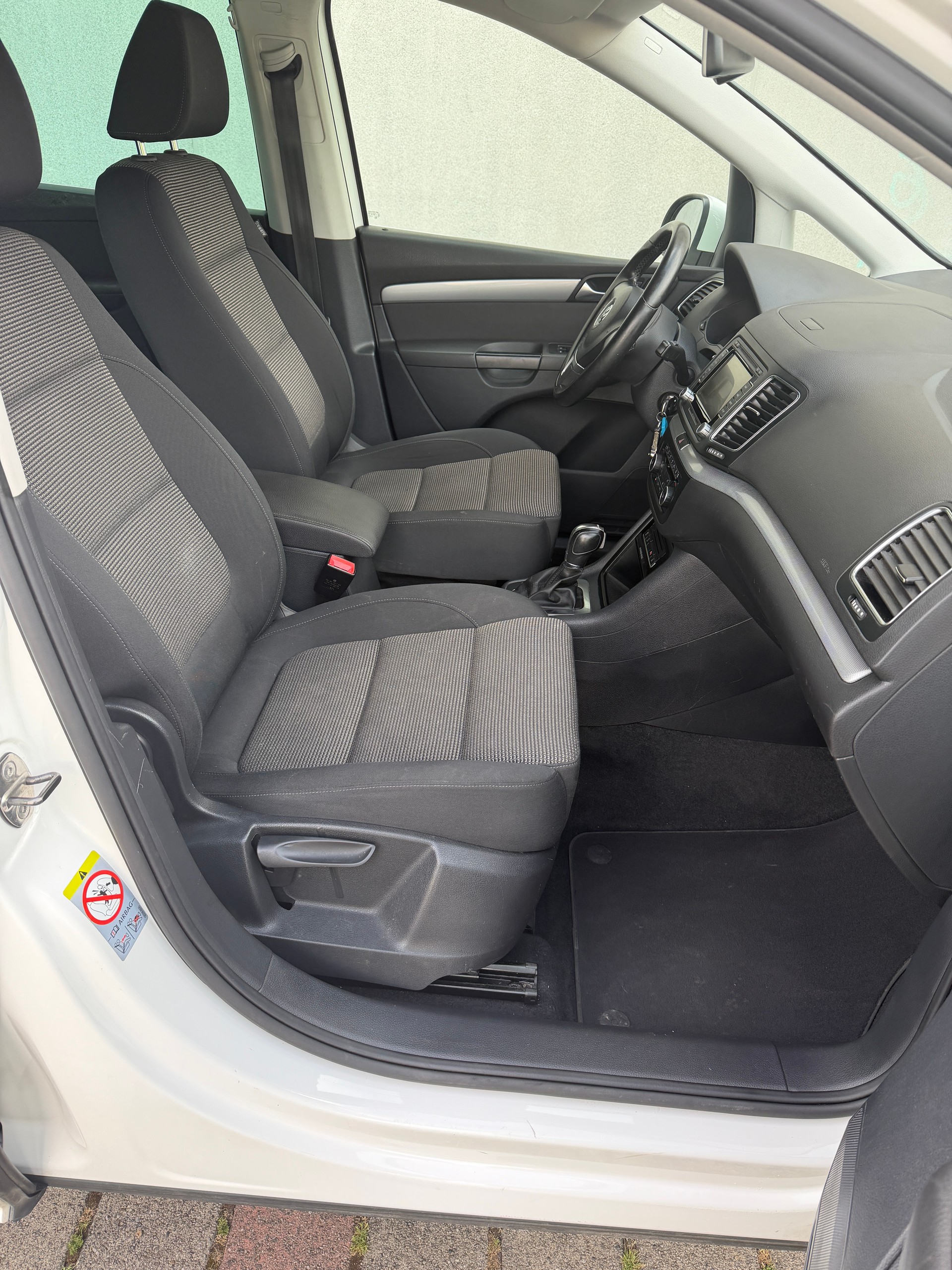 VW Sharan 2.0 TDI BlueMotion Technology Comfortline-image-9