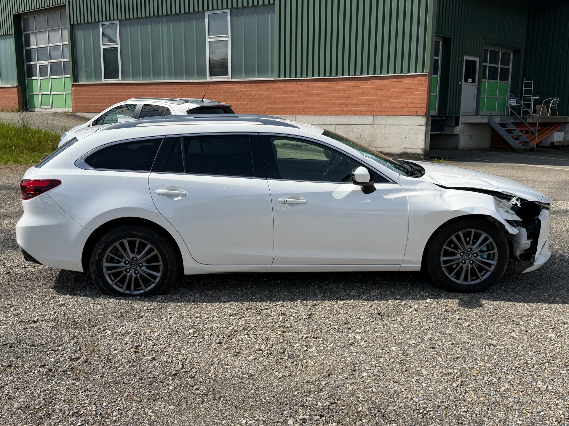 MAZDA 6 SW 2.2 D Revolution AWD Automatic Skyactive-D-image-10
