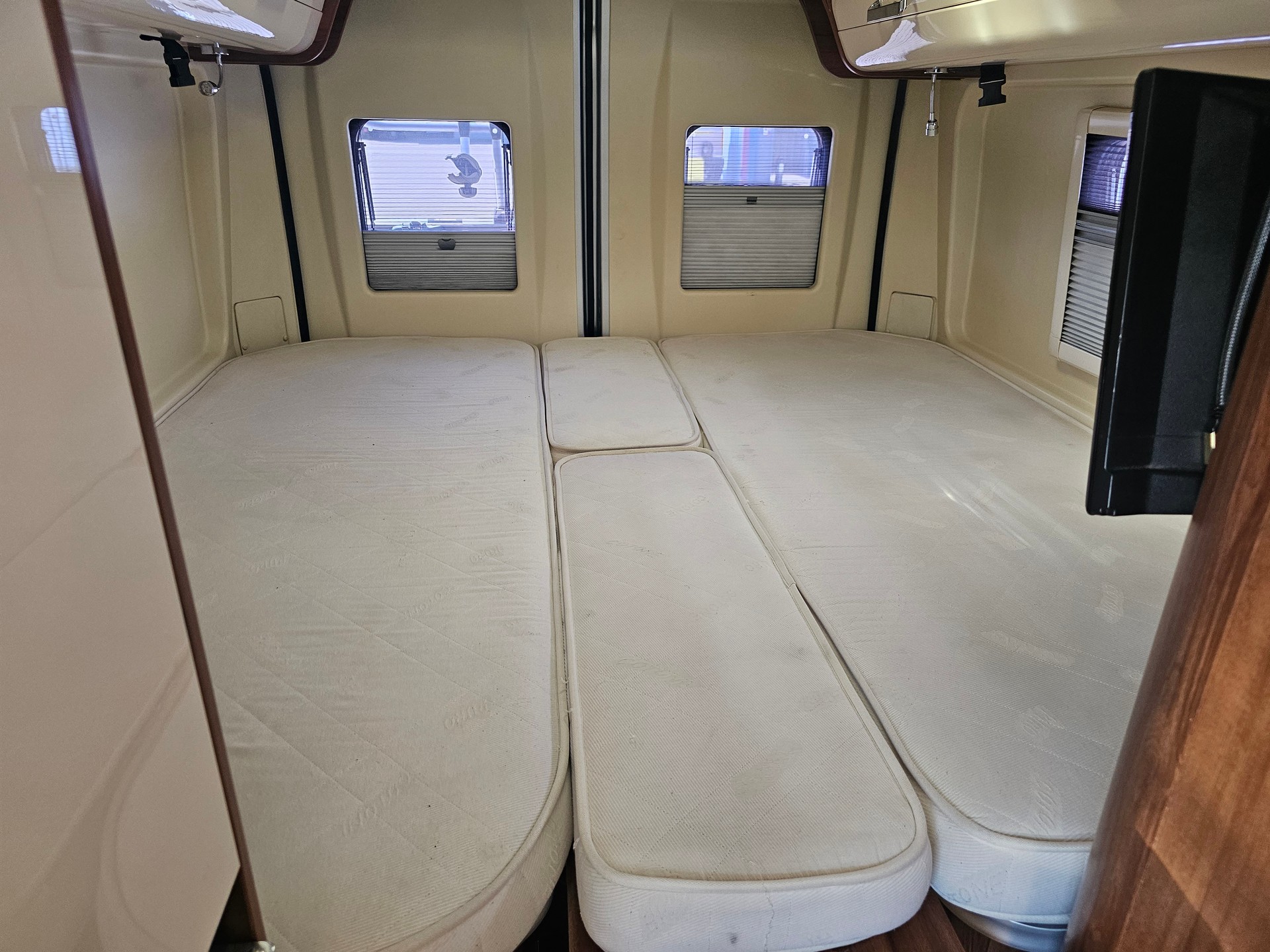 FIAT Ducato Rollerteam Livingstone Duo Premium-image-9