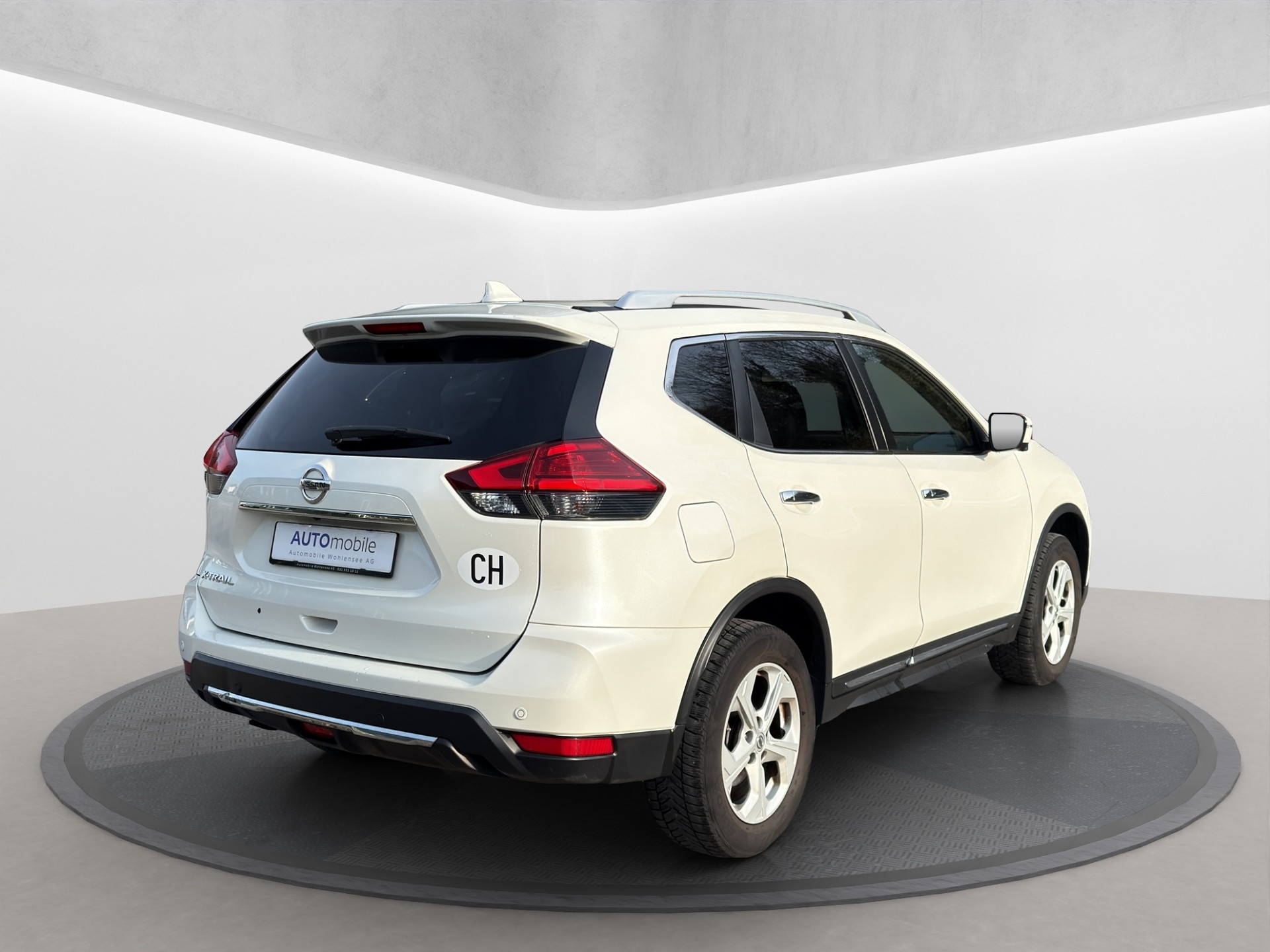 NISSAN X-Trail 2.0 dCi tekna Xtronic CVT ALL-MODE 4x4-image-4