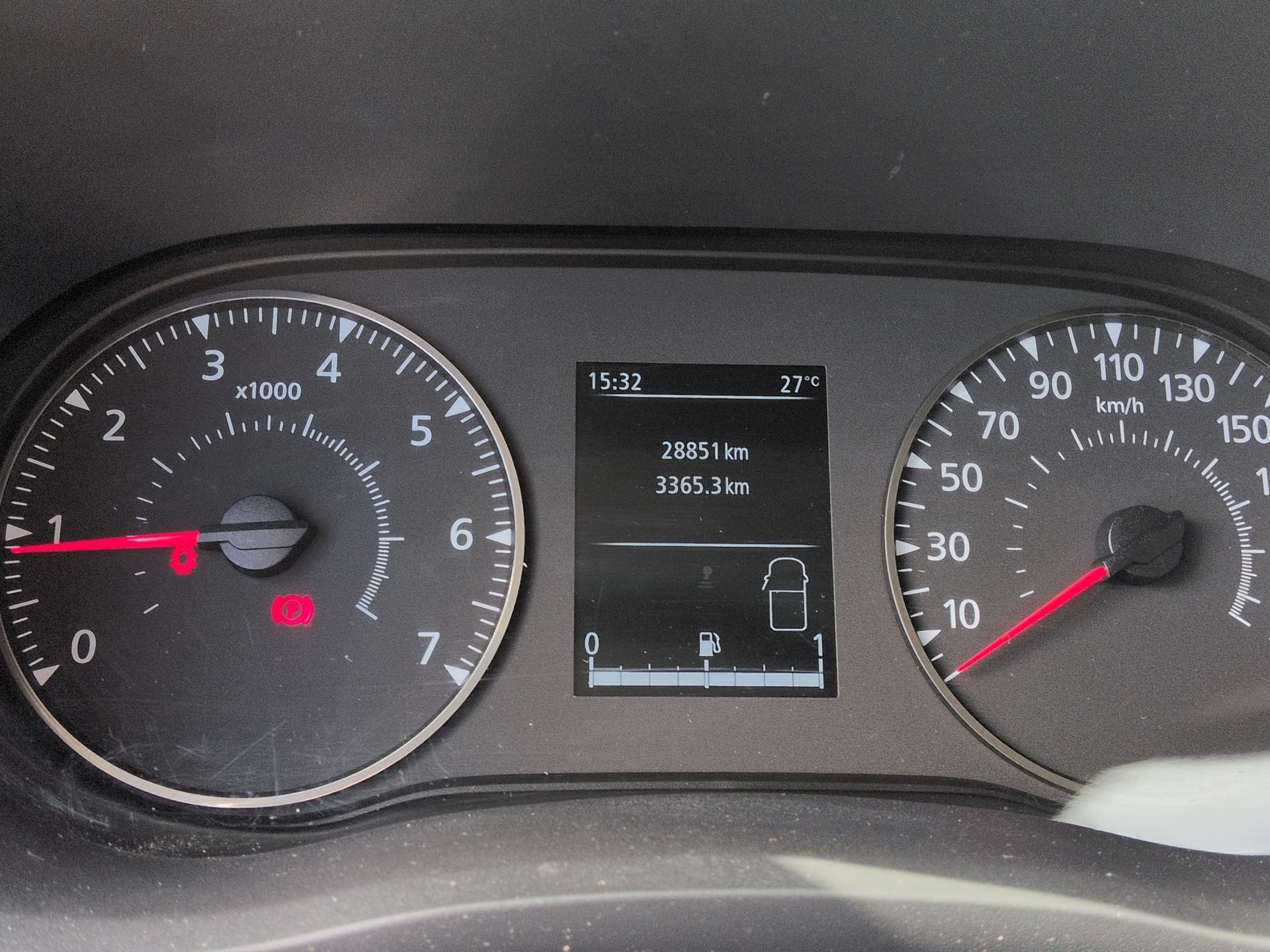 RENAULT Master T35 2.3 Blue dCi 135 L3H2-image-9