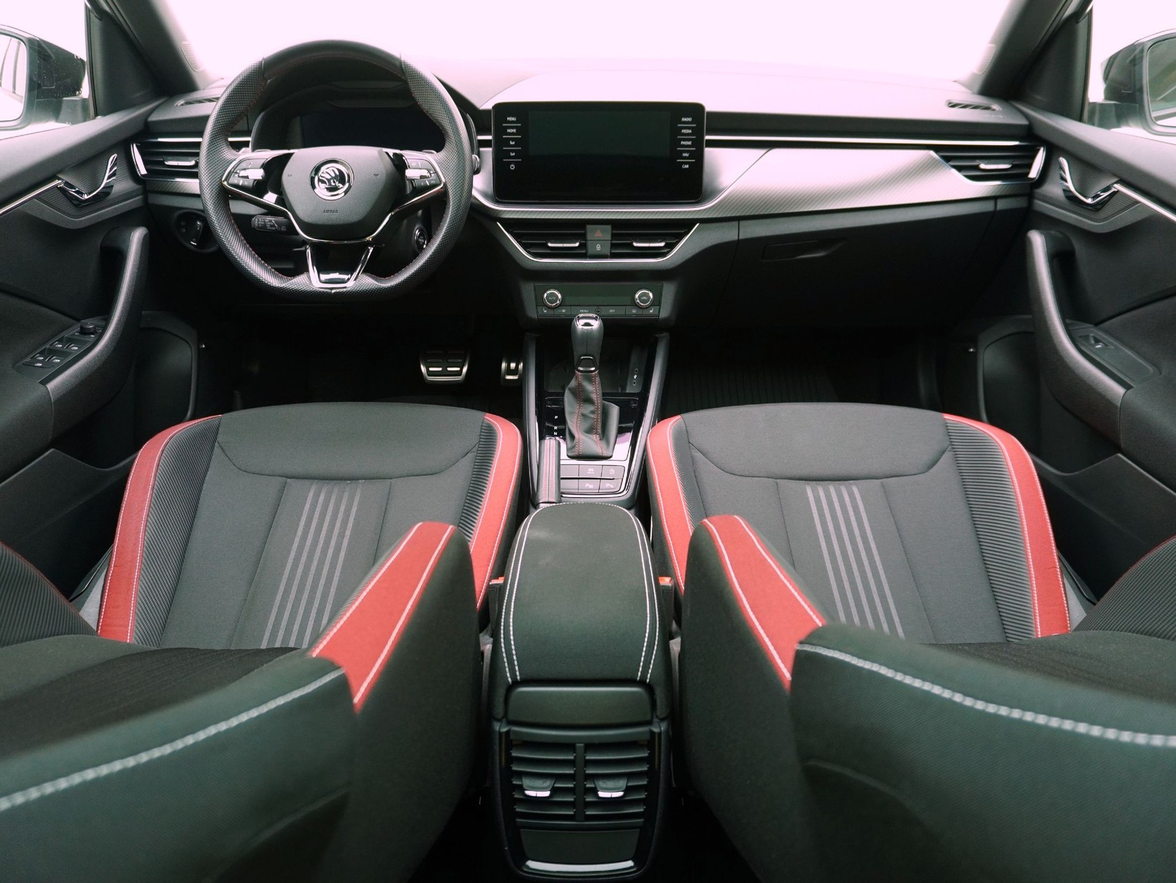 SKODA Kamiq 1.5 TSI DSG Monte Carlo-image-13