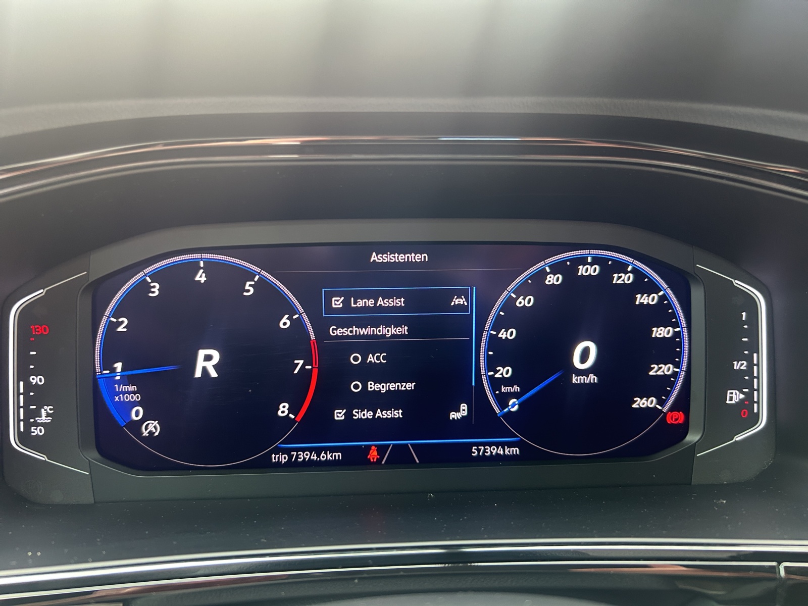 VW T-Roc Cabriolet 1.5 TSI EVO R-Line DSG-image-14