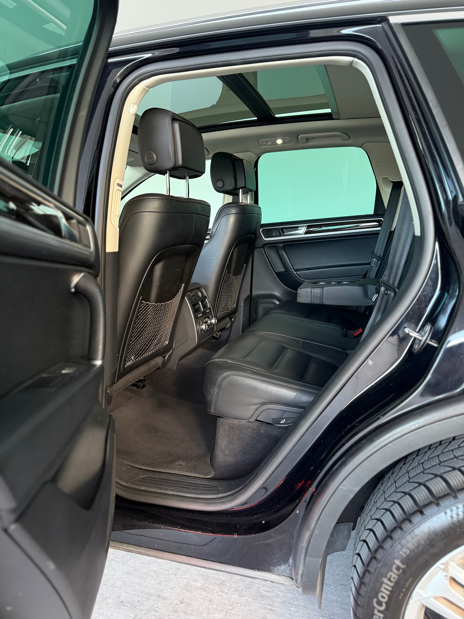 VW Touareg 3.0 TDI BMT Highline-image-20