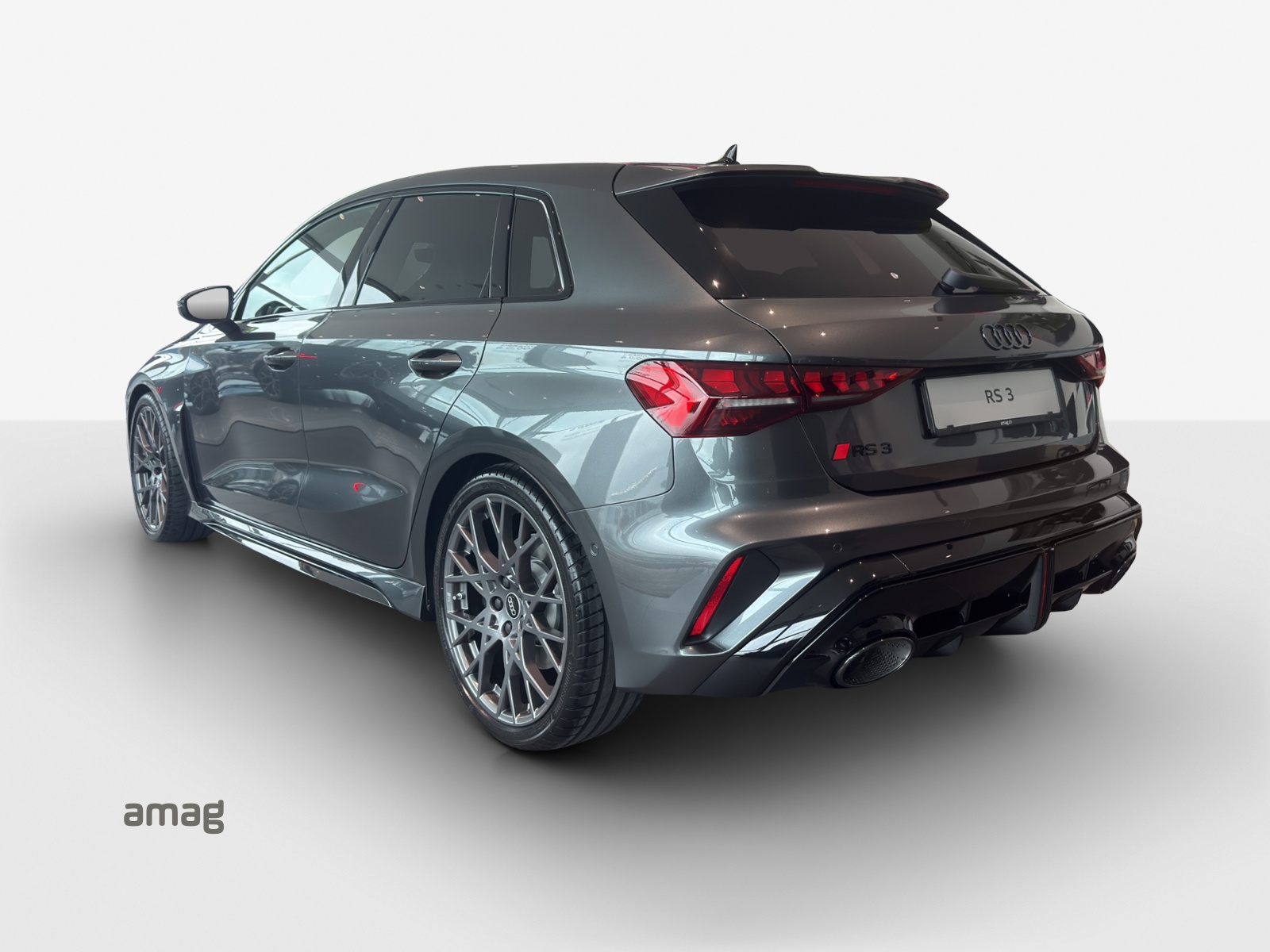 AUDI RS3 Sportback 2.5 TSI quattro S-tronic-image-3