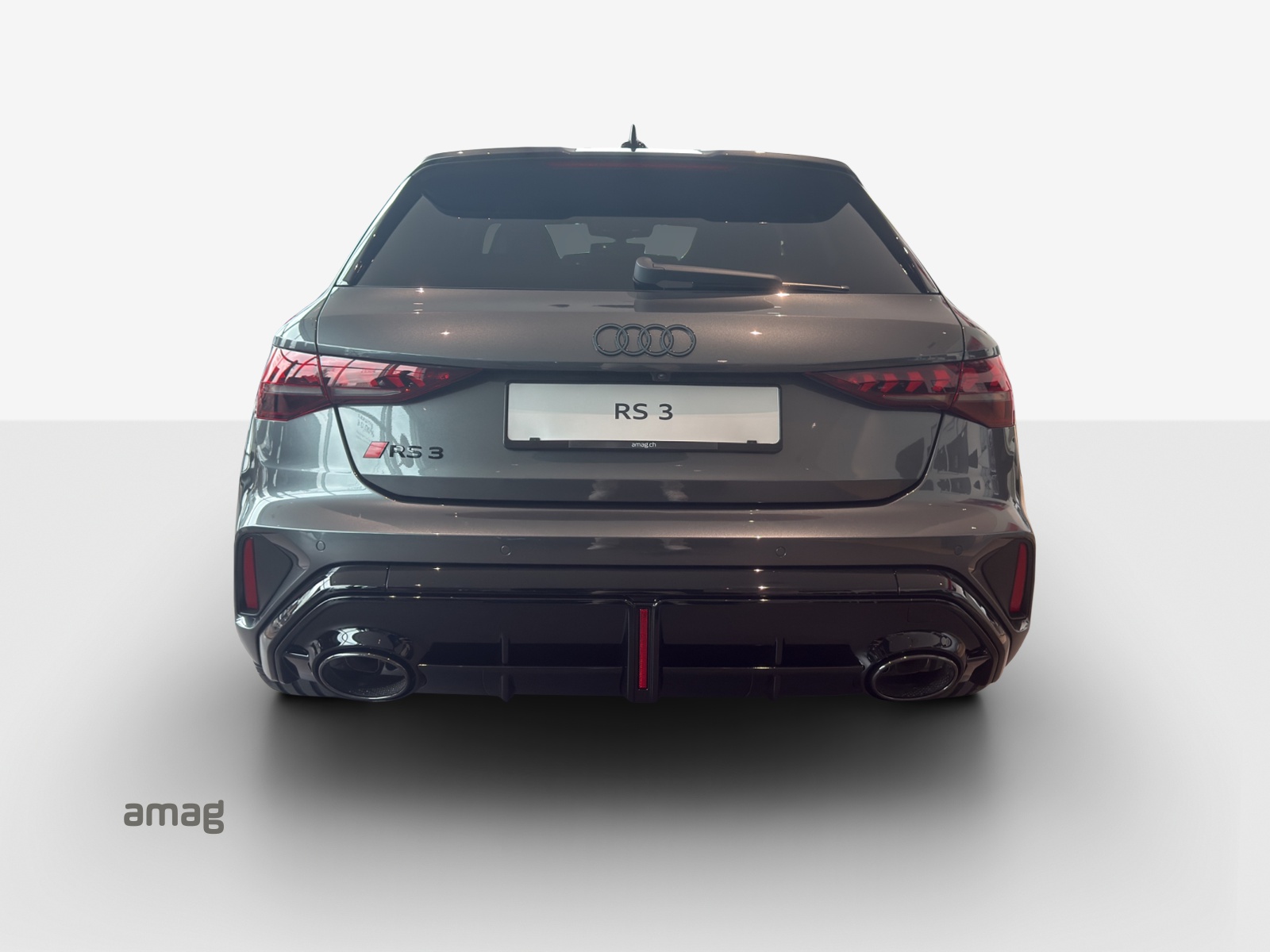 AUDI RS3 Sportback 2.5 TSI quattro S-tronic-image-4