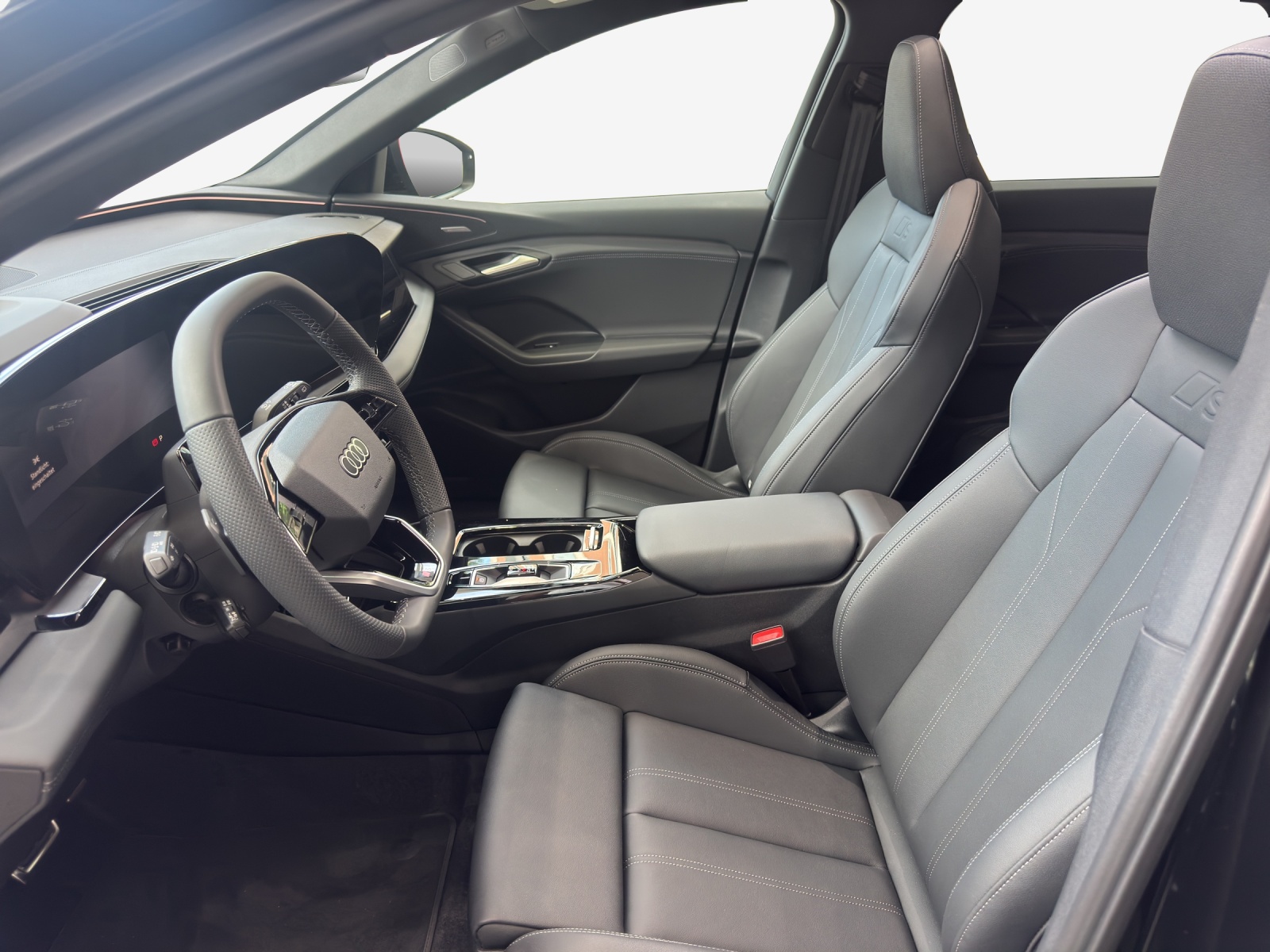 AUDI SQ6 e-tron quattro-image-7