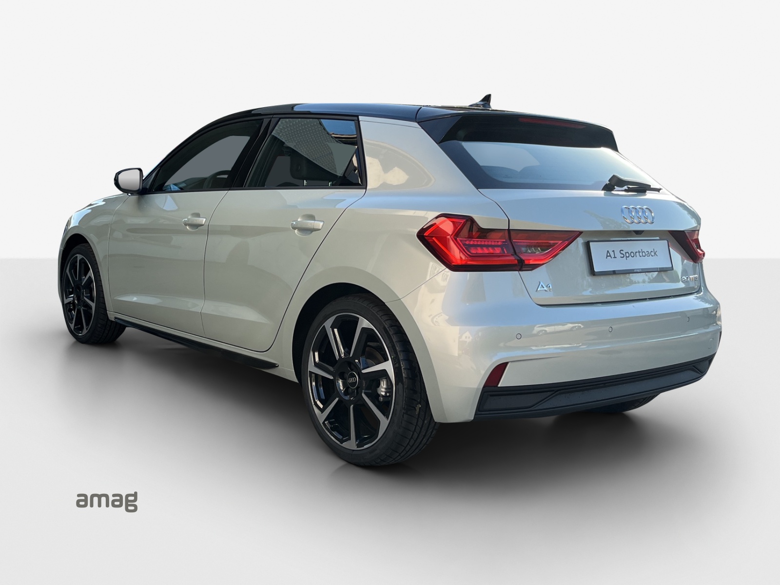 AUDI A1 Sportback 30 TFSI Attraction S-tronic-image-2