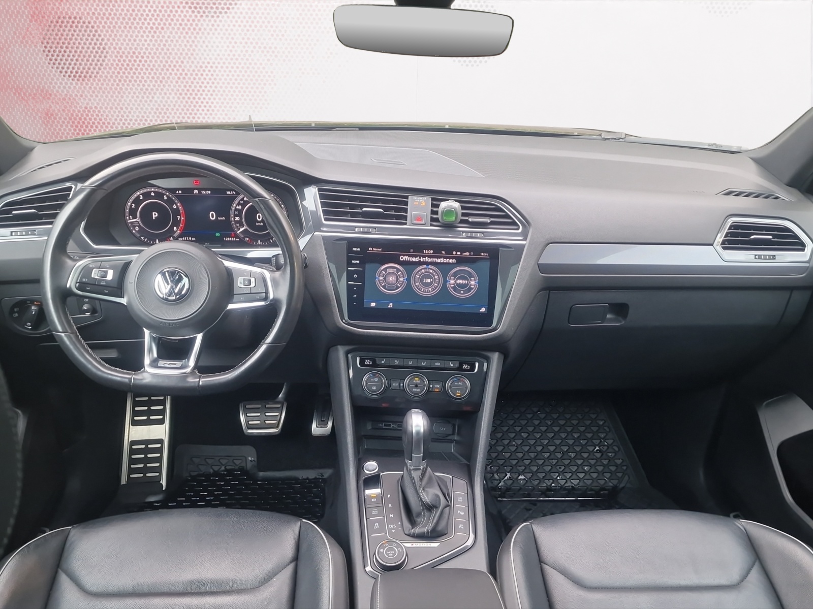 VW Tiguan Allspace 2.0TSI R-Line Highline 4Motion DSG-image-8