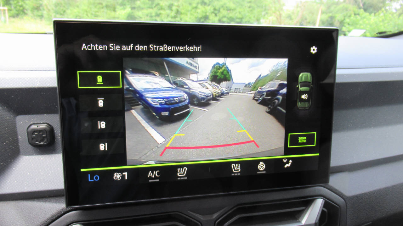 DACIA Duster 1.2 Hybrid Journey 4WD-image-6